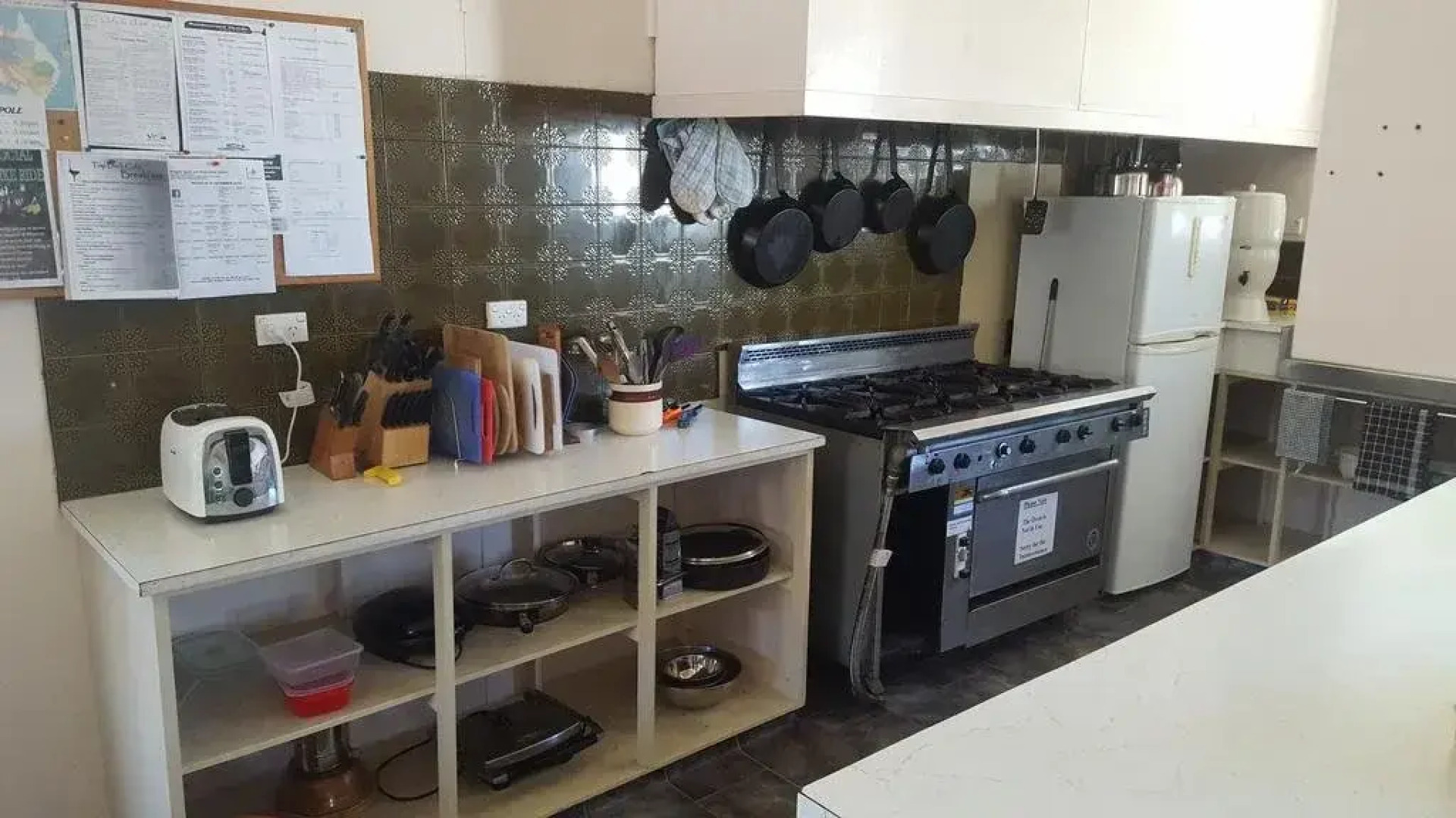 Tingle All Over Budget Accommodation