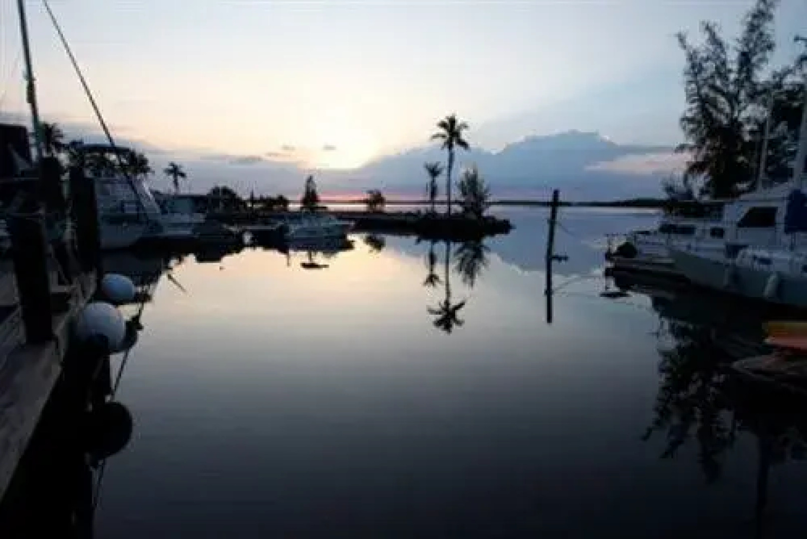 Tarpon Flats Inn & Marina - Key Largo