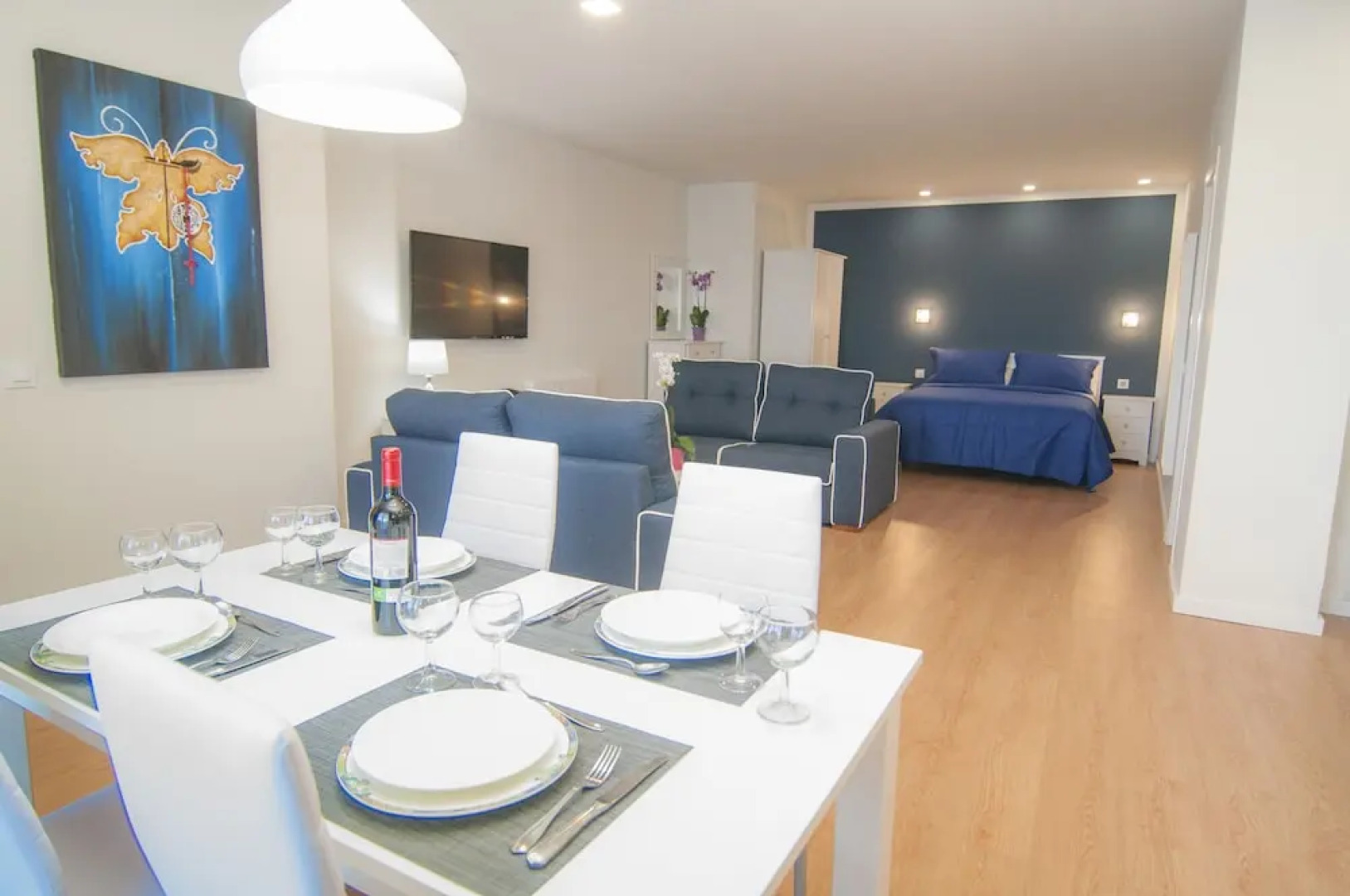 Los Rodeos Apartments