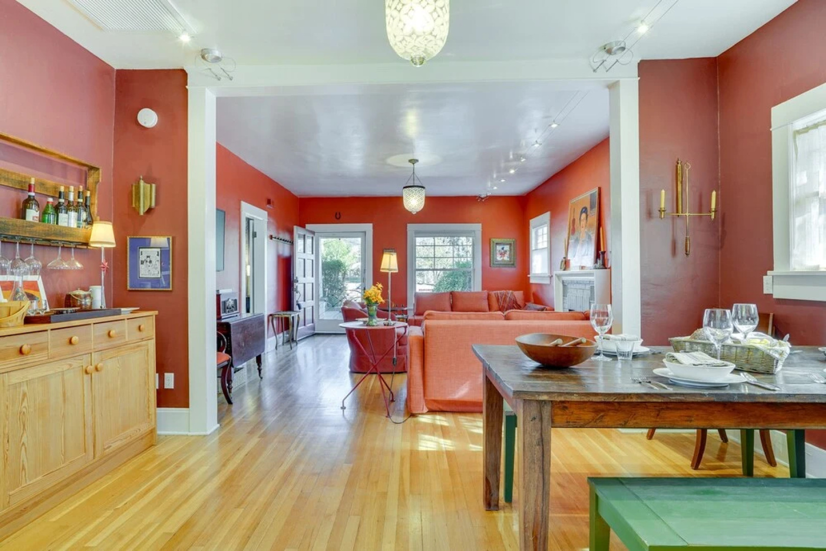 Vintage Home w/ Mtn Views: 12 Mi to Patagonia Lake