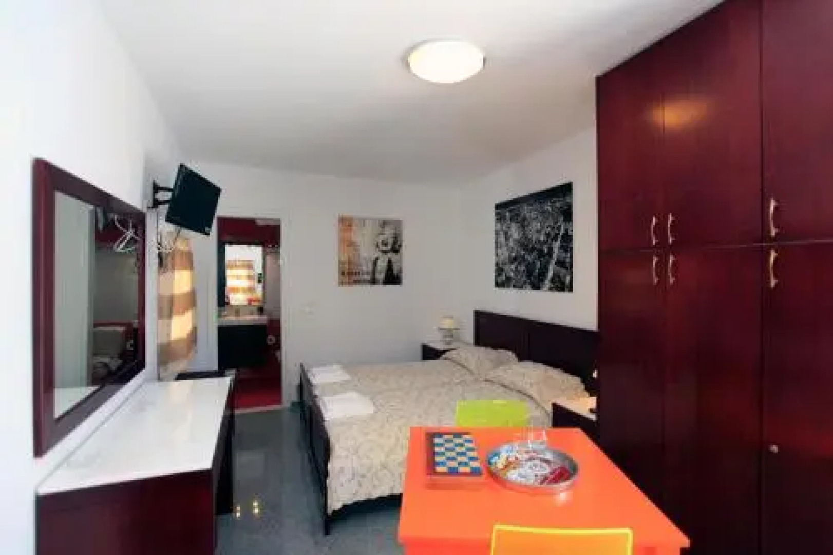 Stegadi Apartments