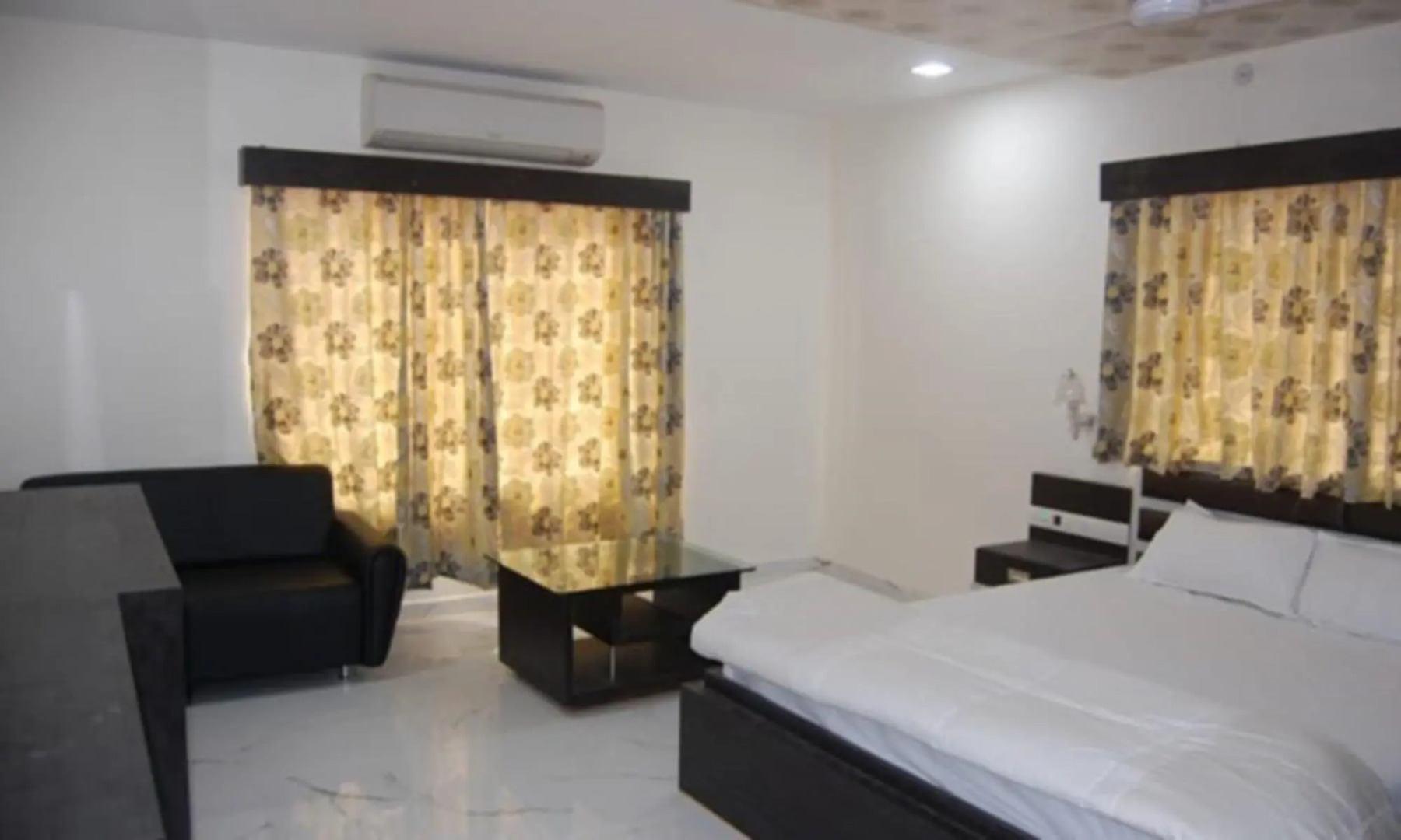 Hotel Kalash Mandvi Kutch