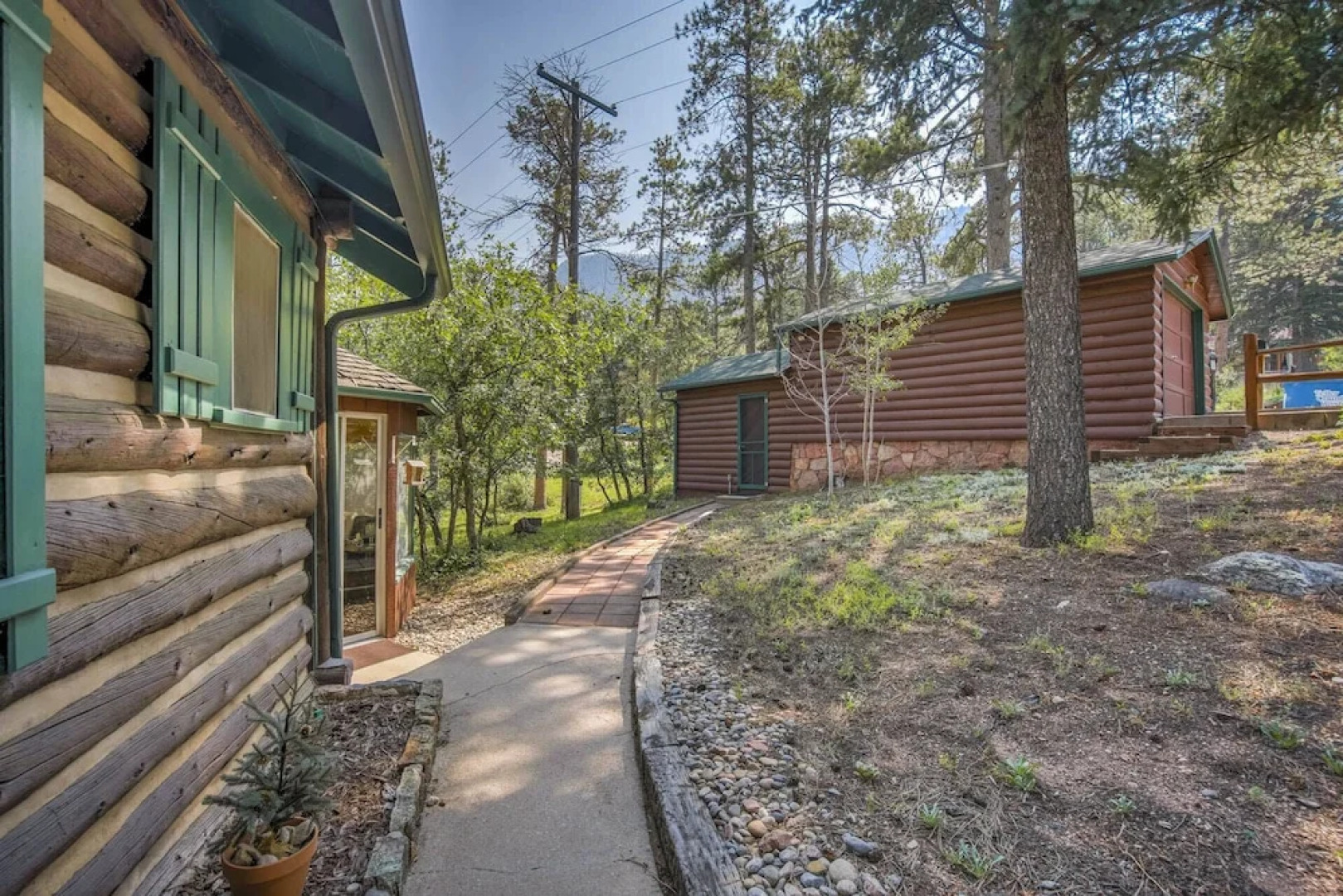 Wine Gazebopikes Peak Mountain Log Cabin for 2