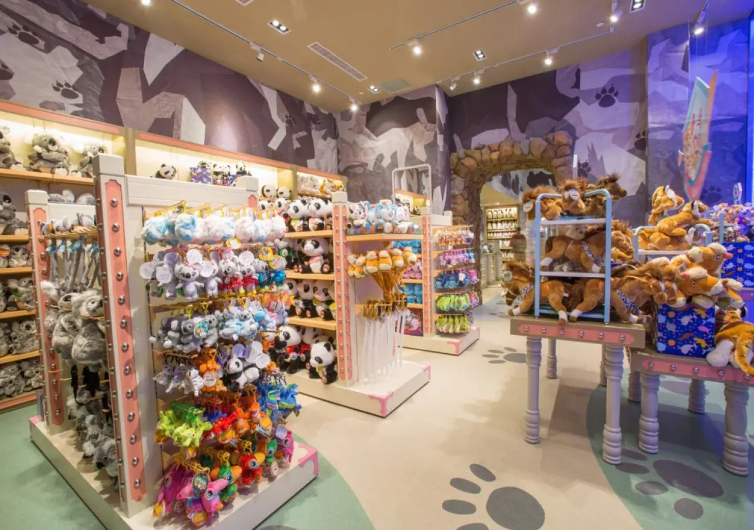 Chimelong Penguin Hotel