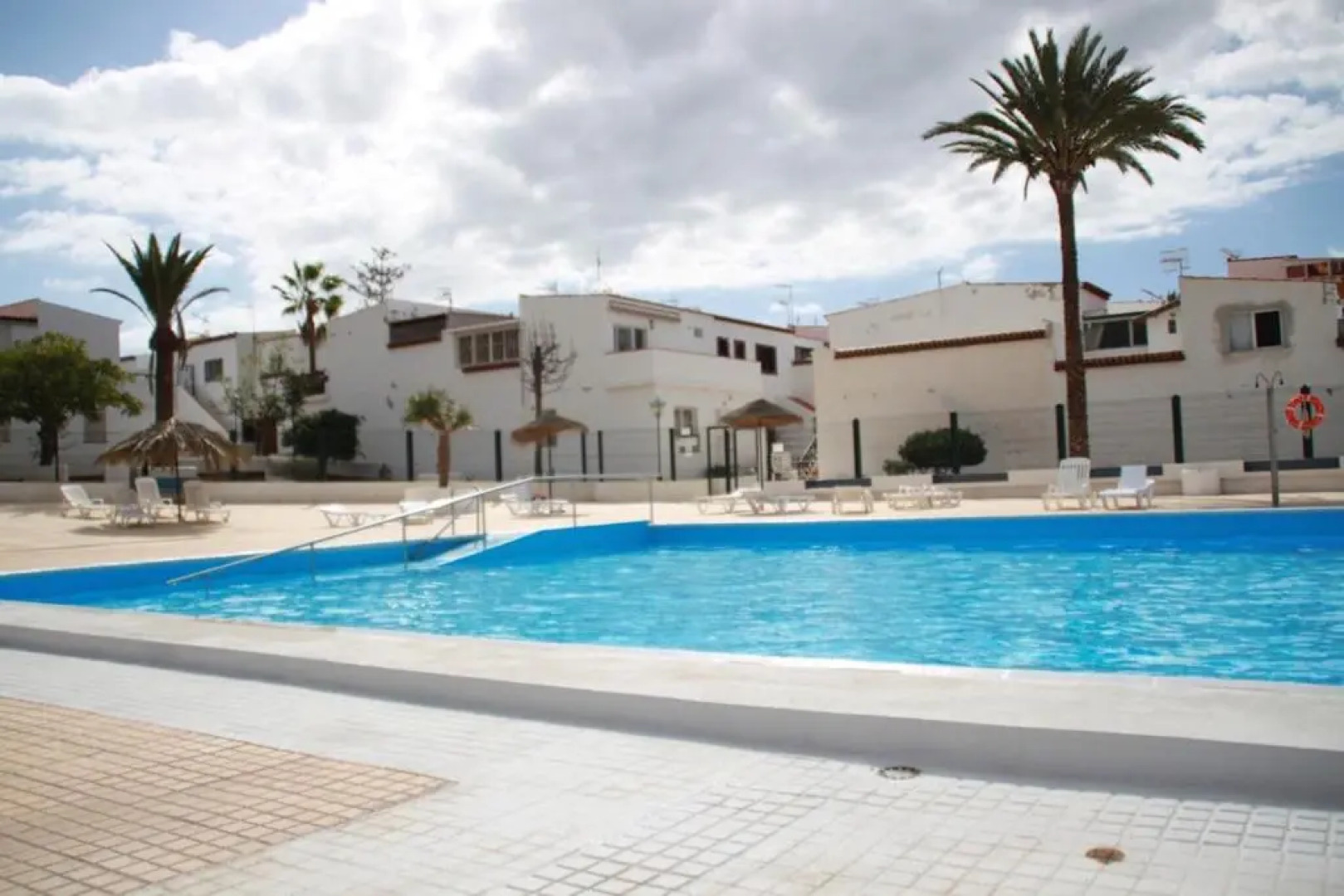 Costa Del Silencio - 28/5 Up