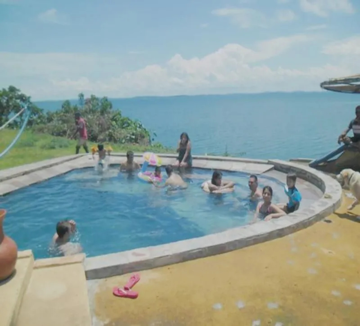 One Minute South Villa