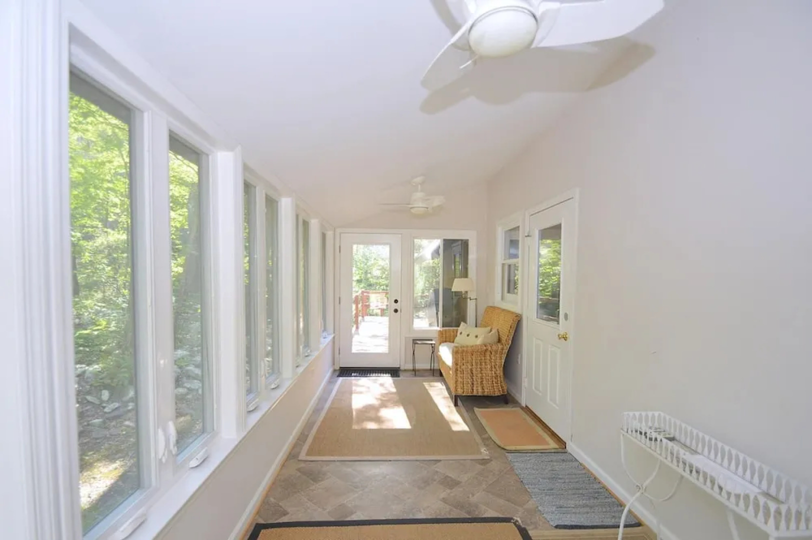 Rosies Creekside Retreat - 3 BR Escape!