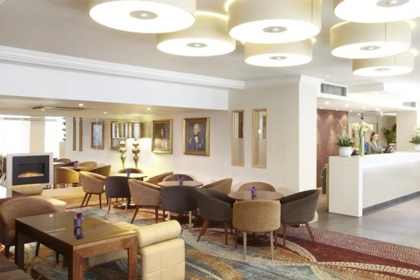 Thistle Trafalgar Square Hotel