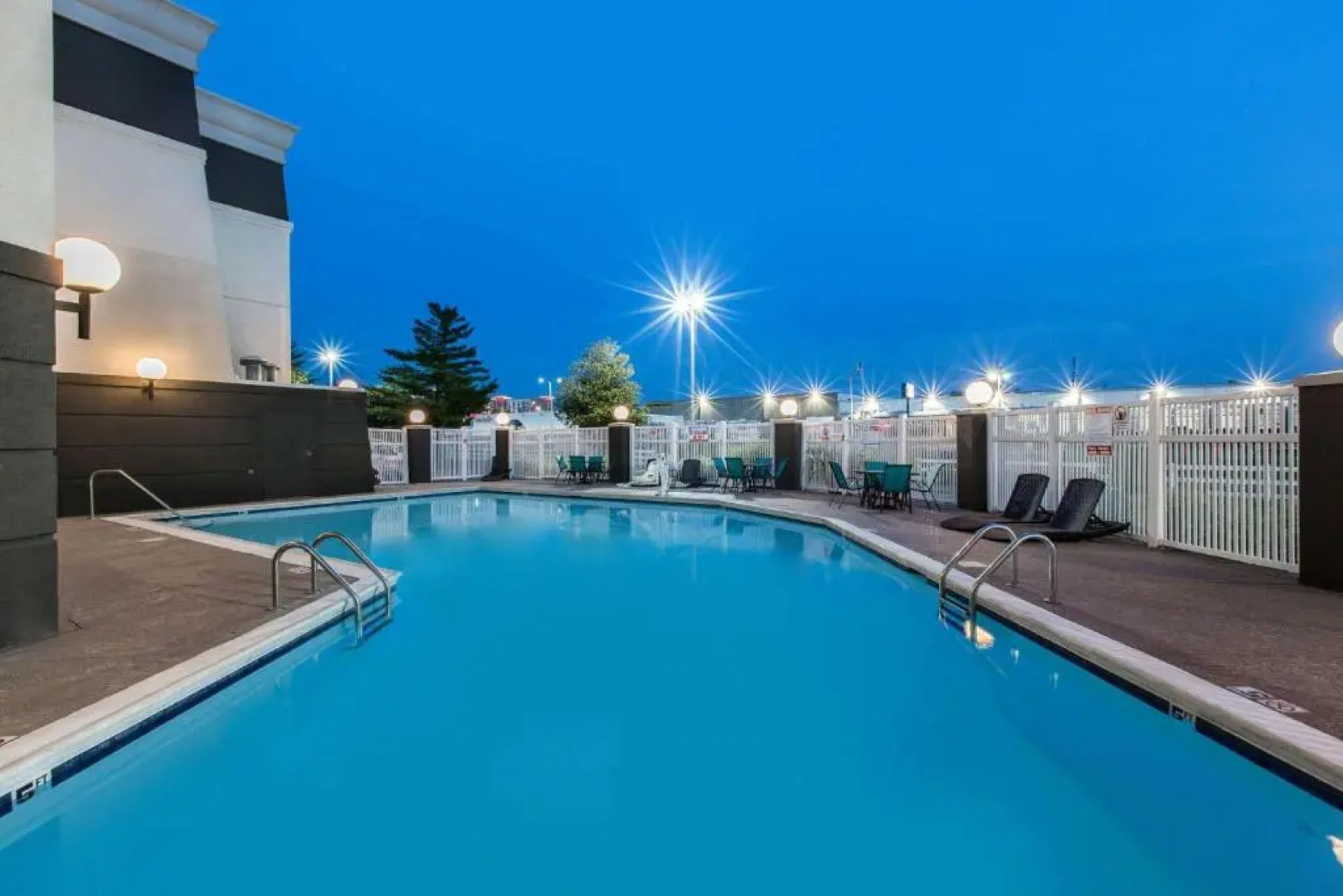 Holiday Inn Express & Suites Goodlettsville N - Nashville