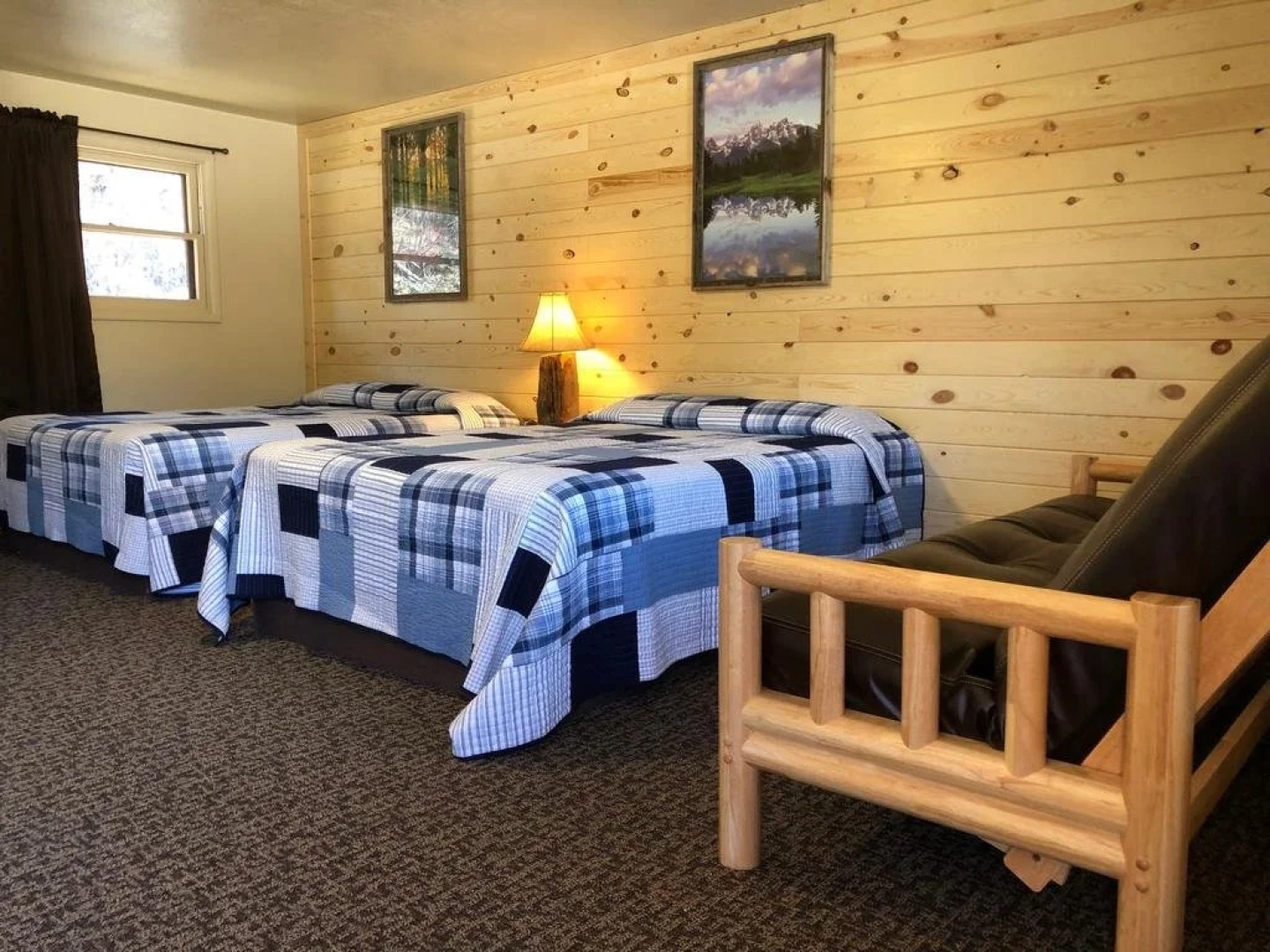 Mountain View Lodge & Cabins