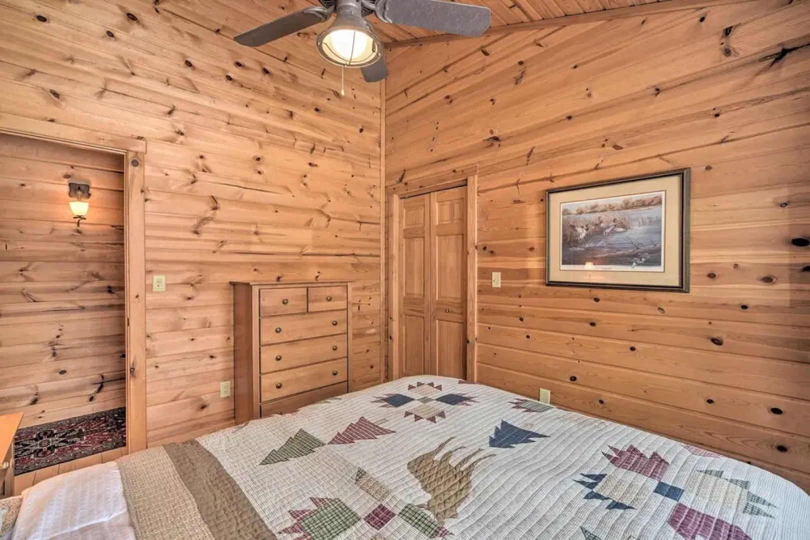 Spacious House w/ Boat Dock on Red Cedar Lake