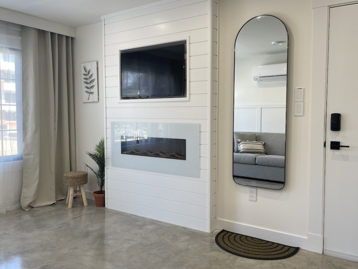 Suite III at The IV HAUS