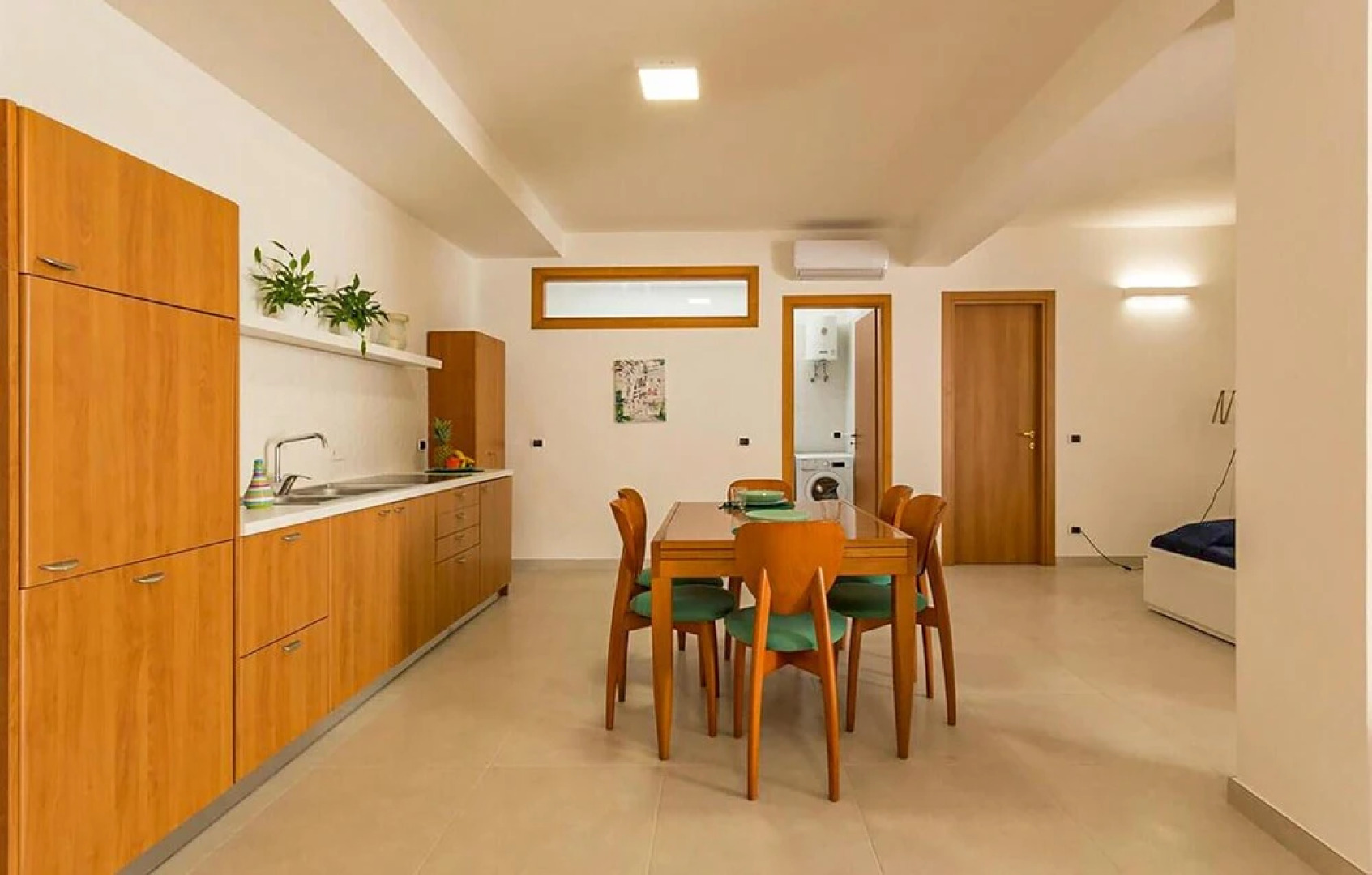 Stunning Home in Marina di Modica With 3 Bedrooms and Wifi