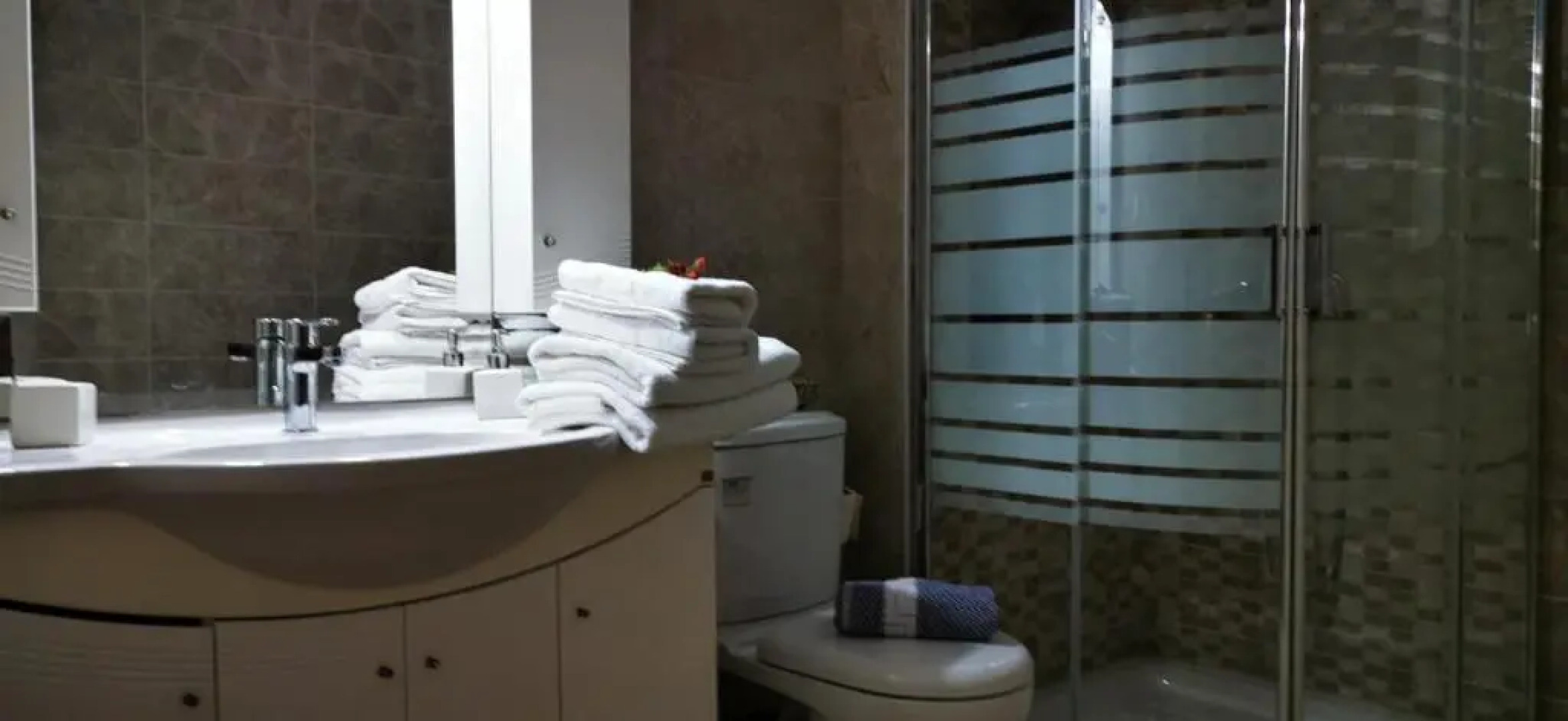 Venetia's Stone House