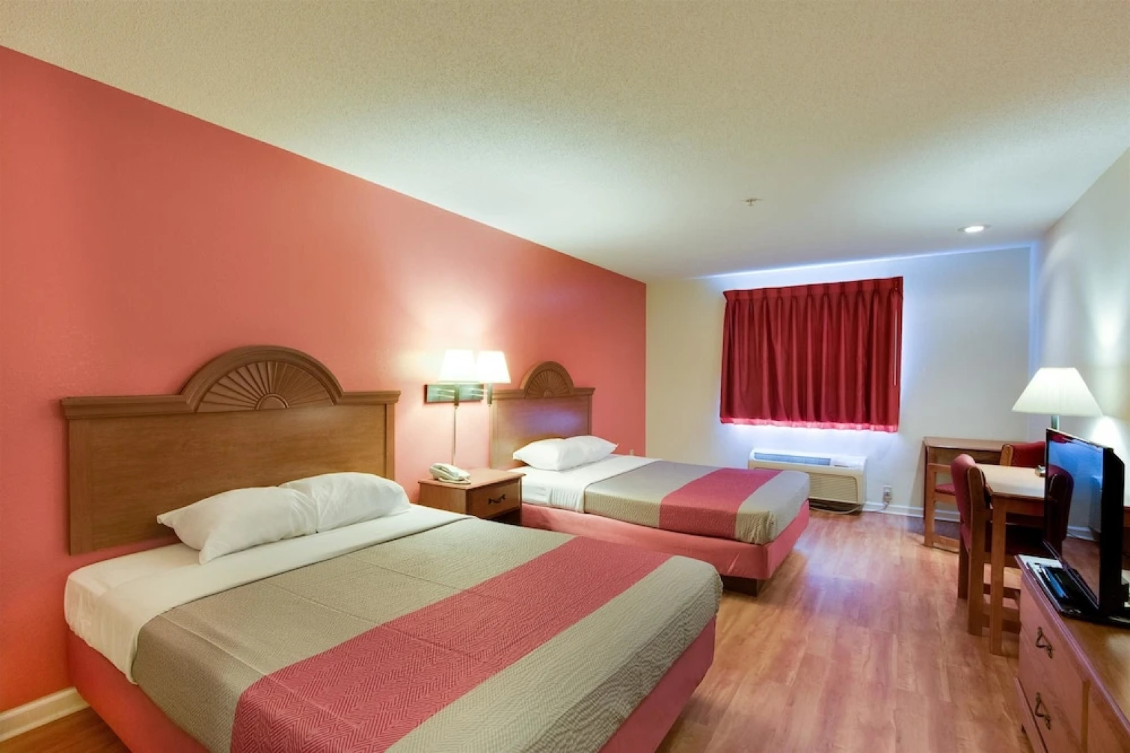 Liberty Inn & Suites