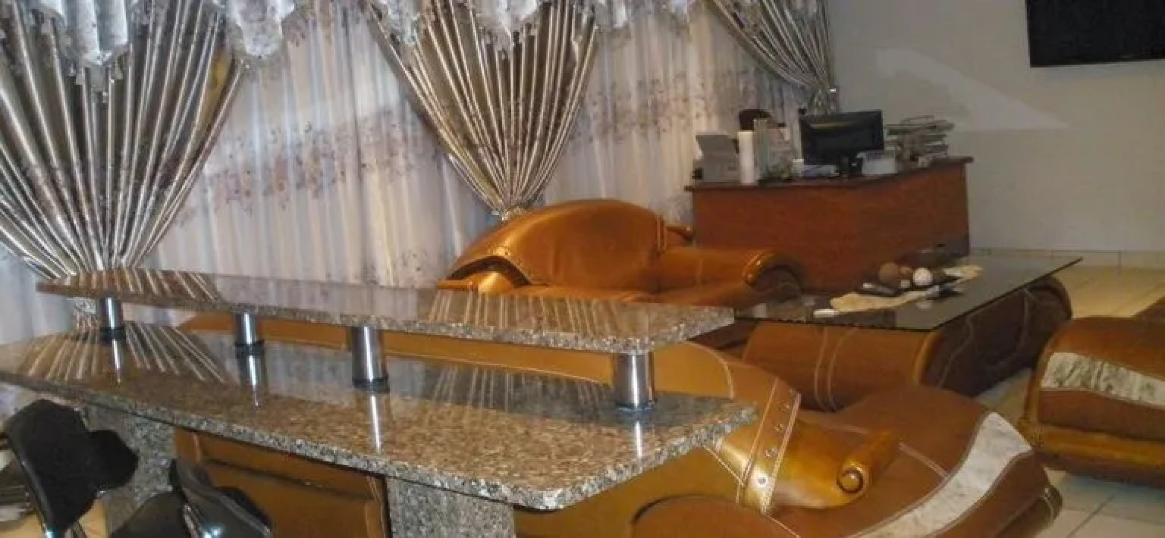 Jay and Bee Guest House