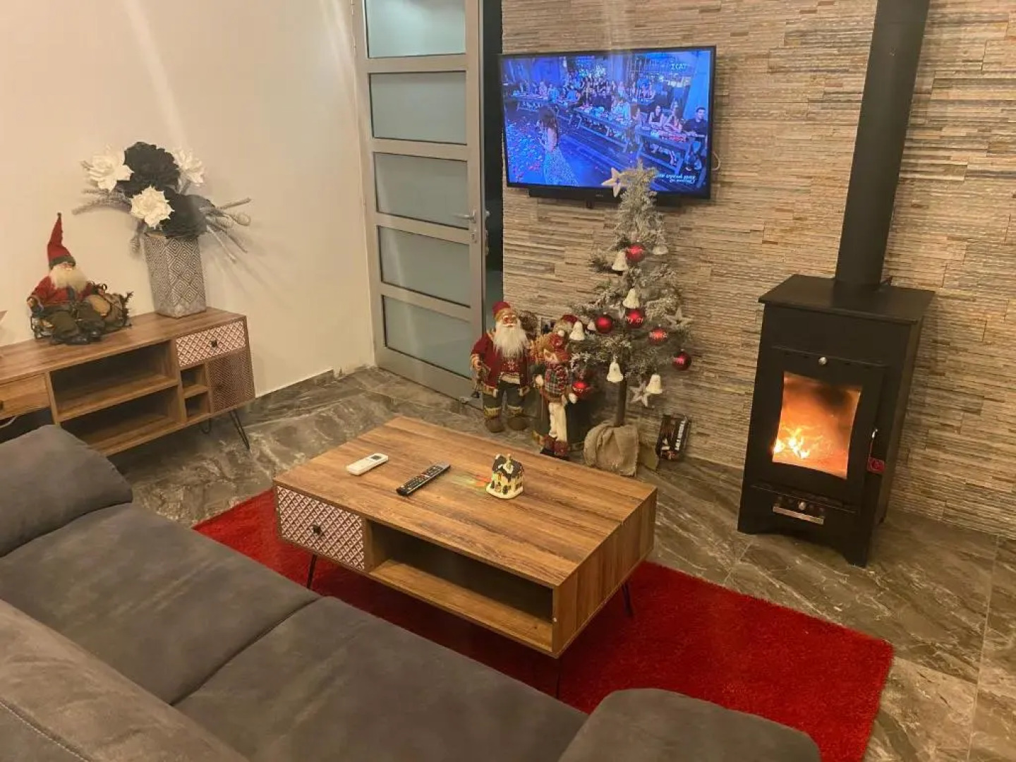 Sofros Valley Hills Chalet