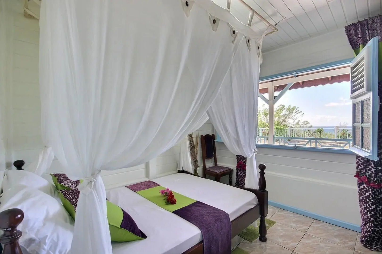 Villa Lyjade, 4 CH, piscine, vue mer