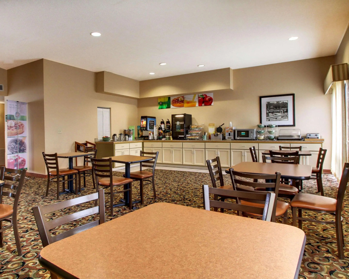 Quality Inn &  Suites Hattiesburg North
