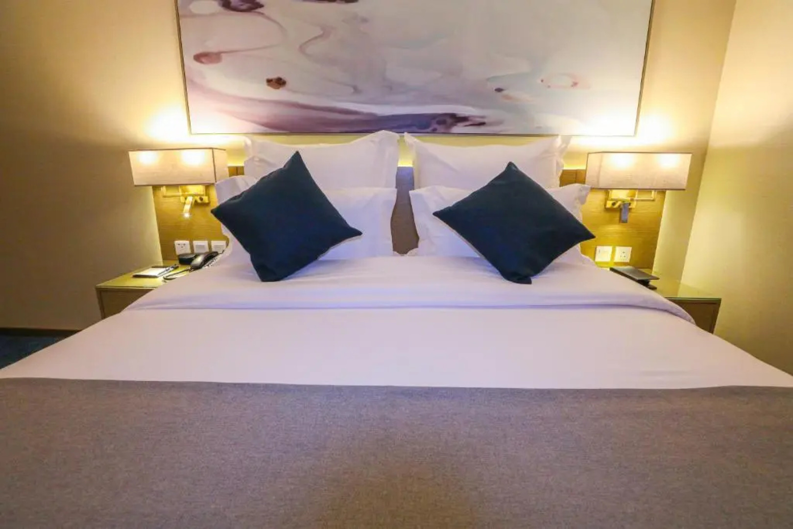 Cheerful Al Waha Unayzah Hotel