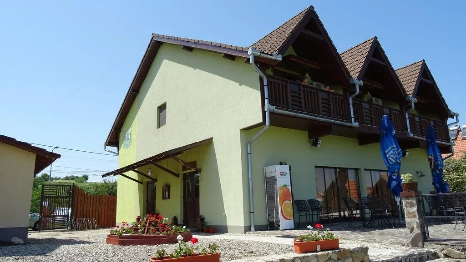 Pensiunea MAQ Lacul Verde