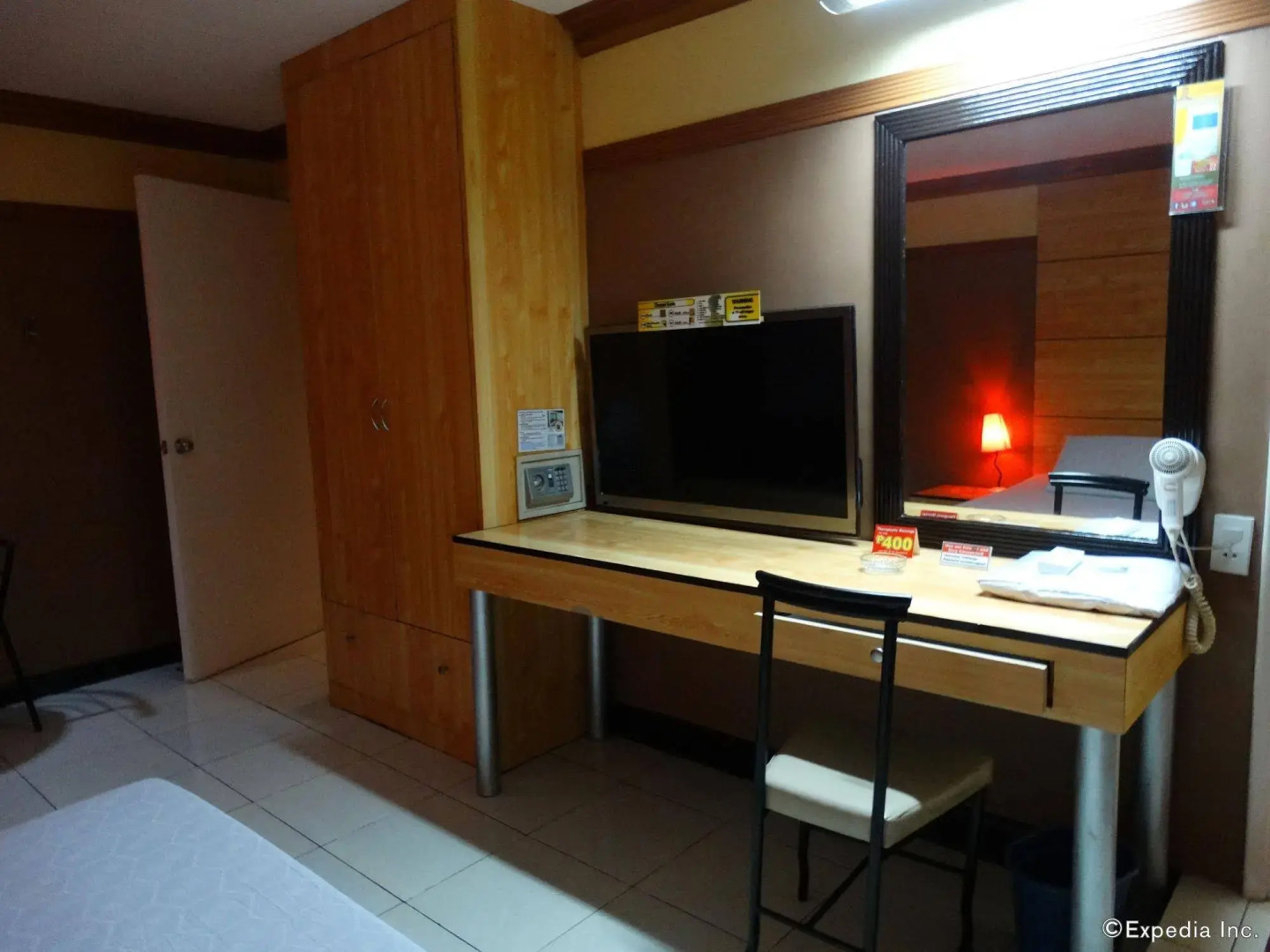 Hotel Sogo Quirino Motor Drive Inn