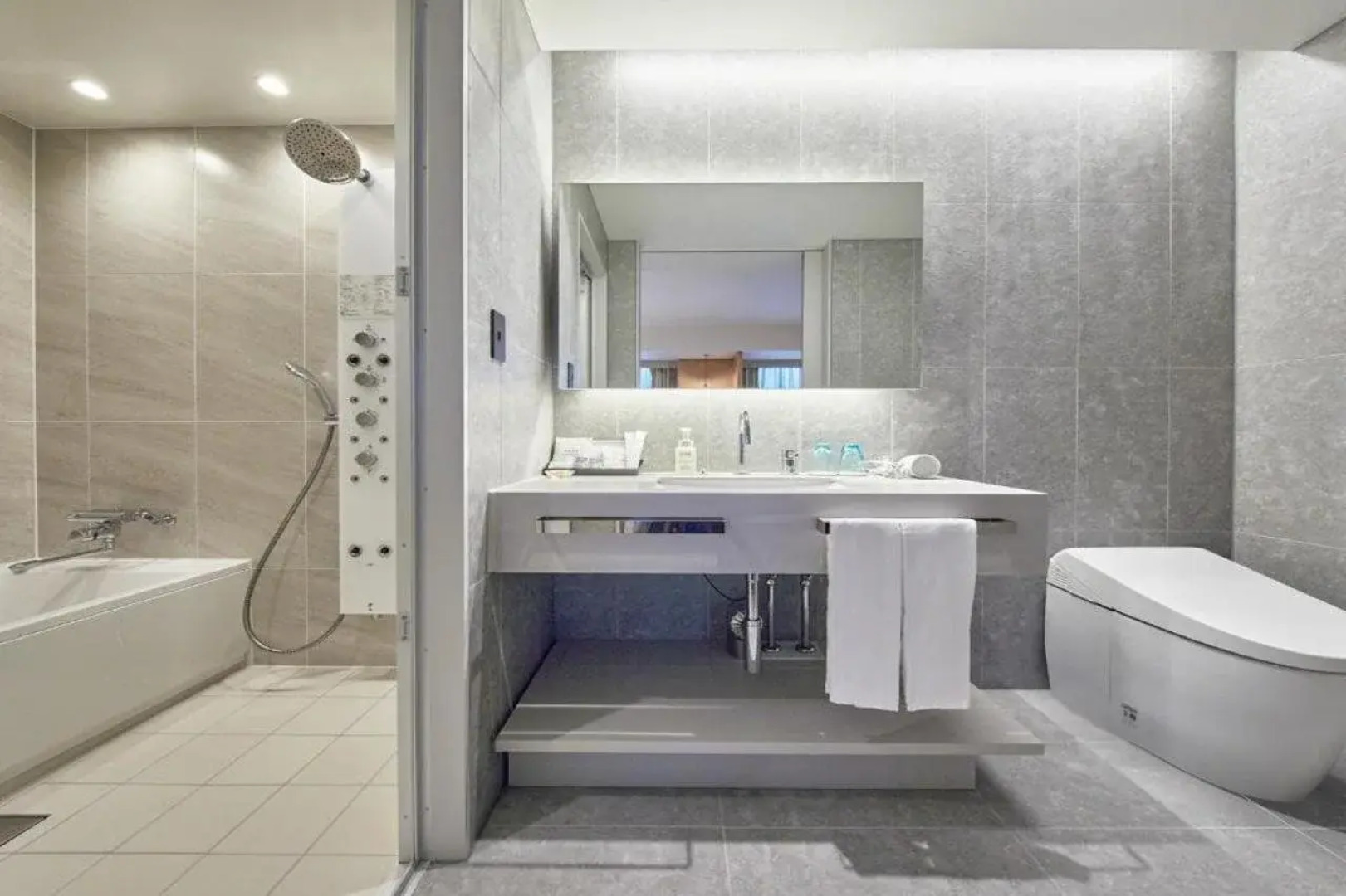 Dorsett by Agora Osaka Sakai