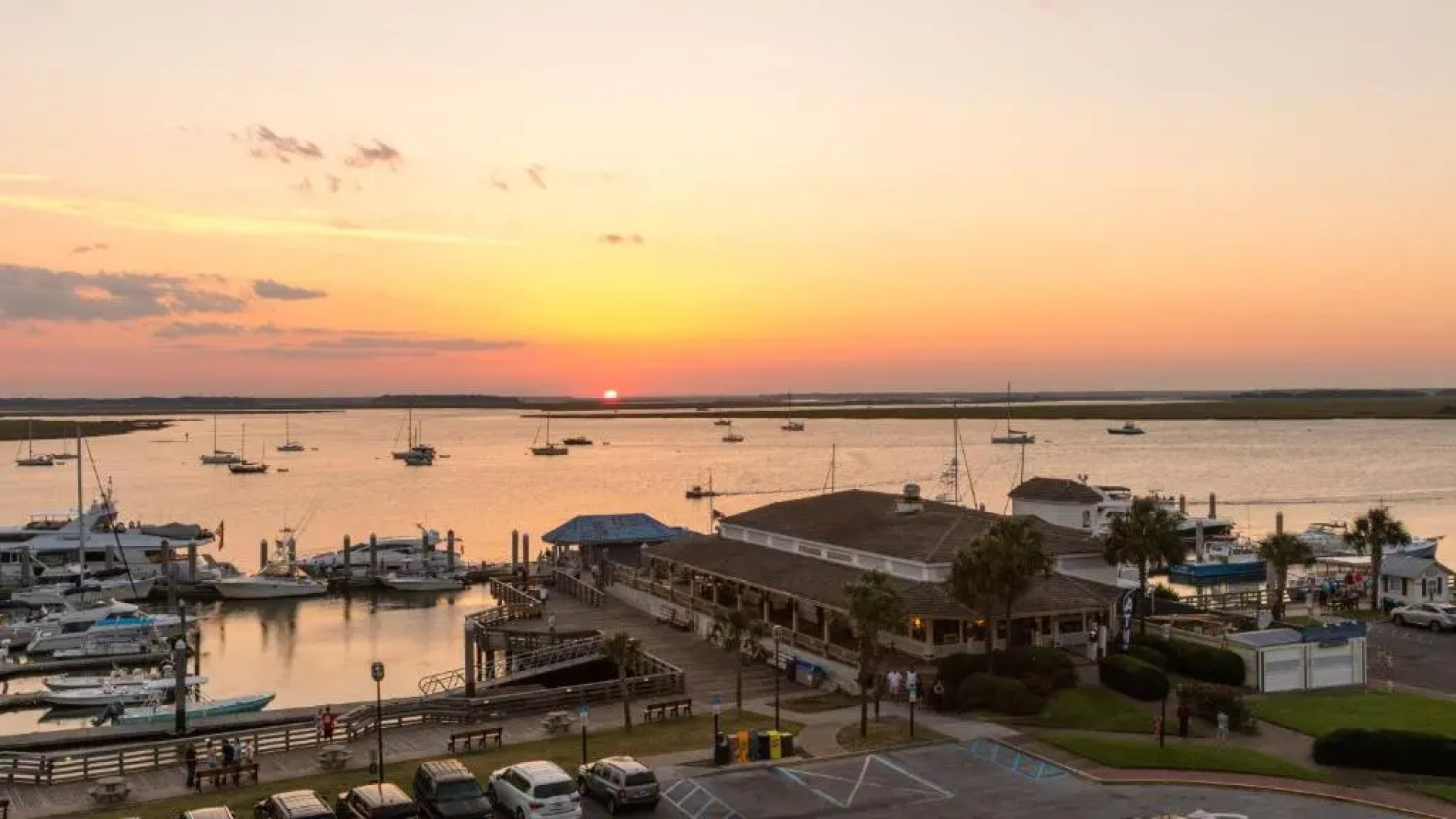 Hampton Inn and Suites Amelia Island Historic Harbor Front