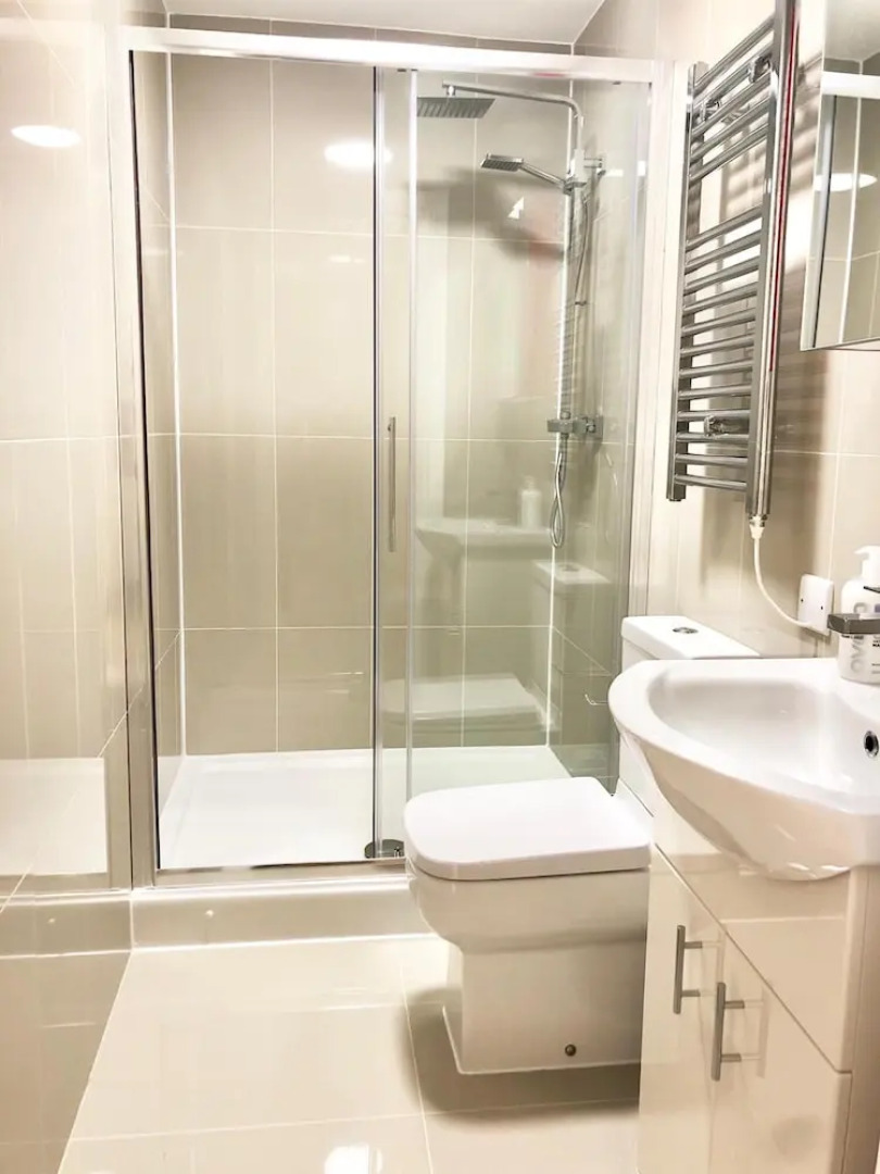 KVM - Mill Yard Apartment