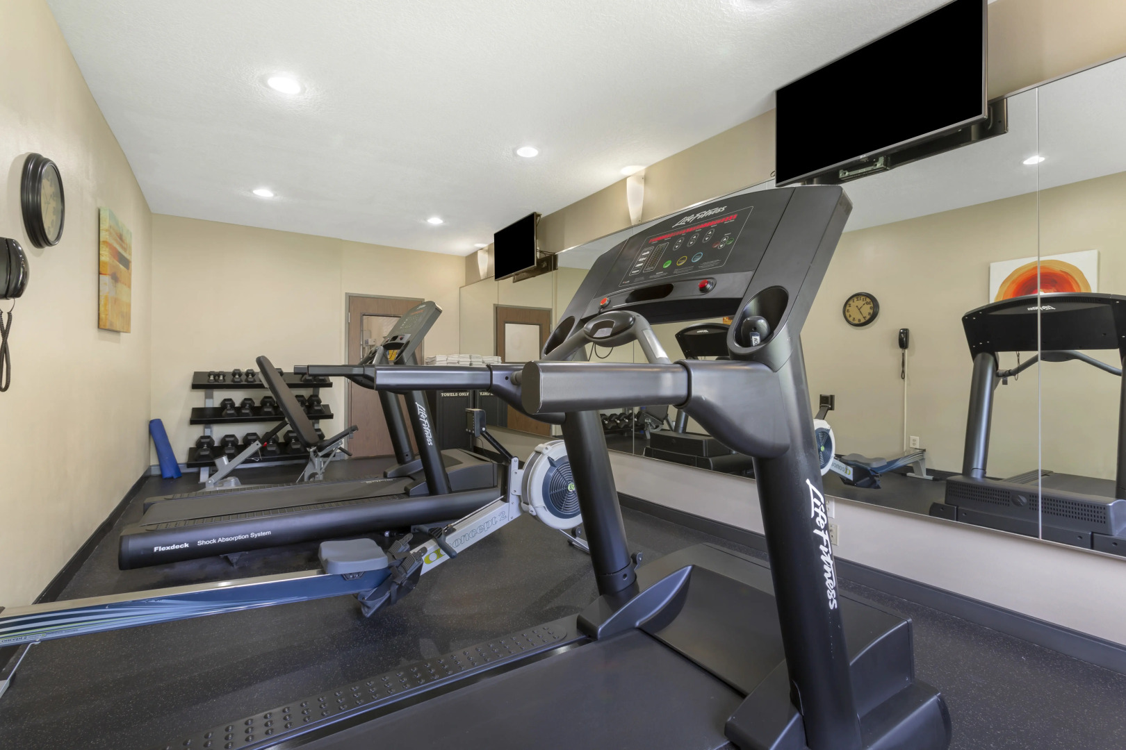 Best Western Plus The Four Corners Inn