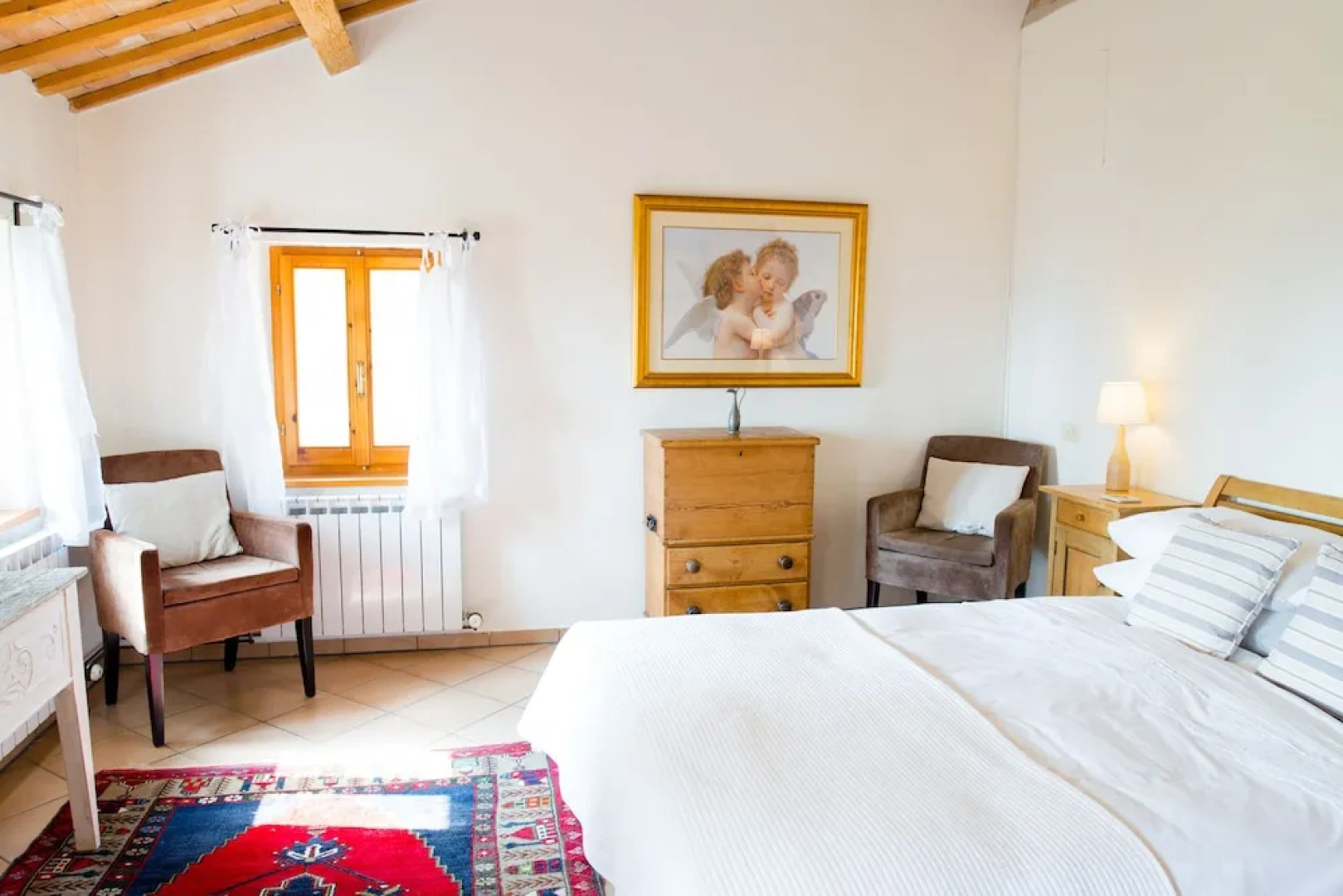 Home set in Olive Grove With Stunning Views