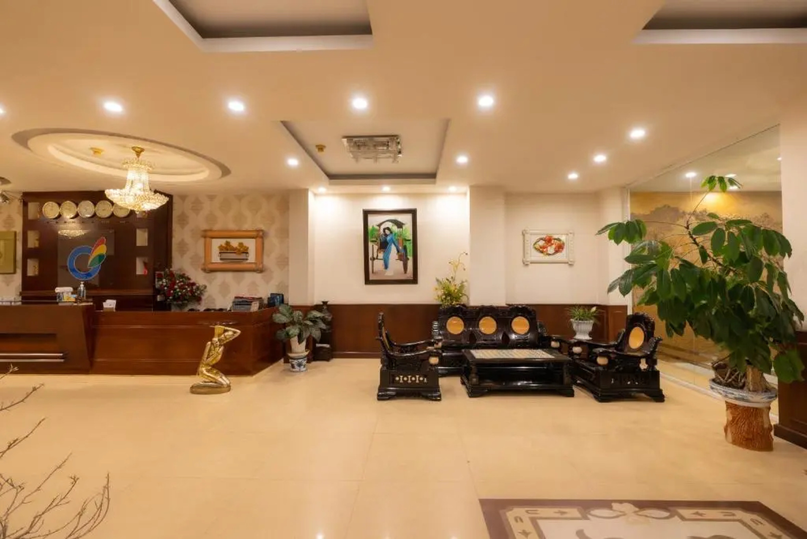 Mai Vang Hotel