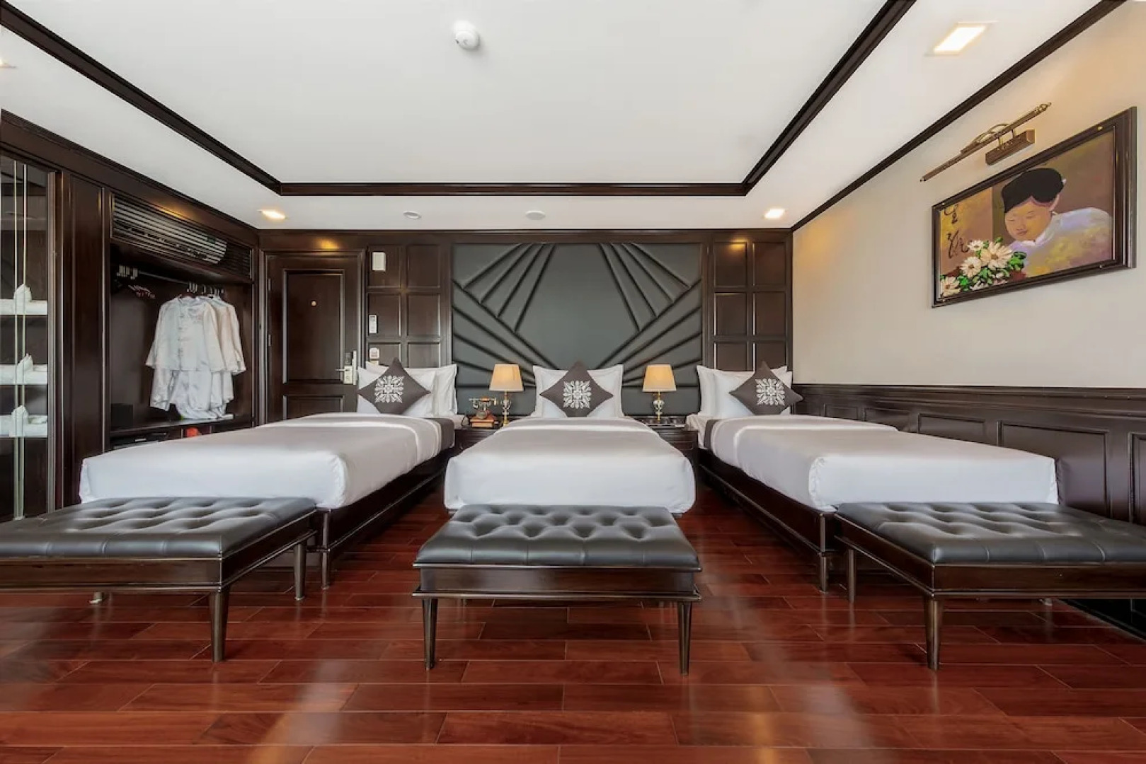 La Regina Legend Cruise