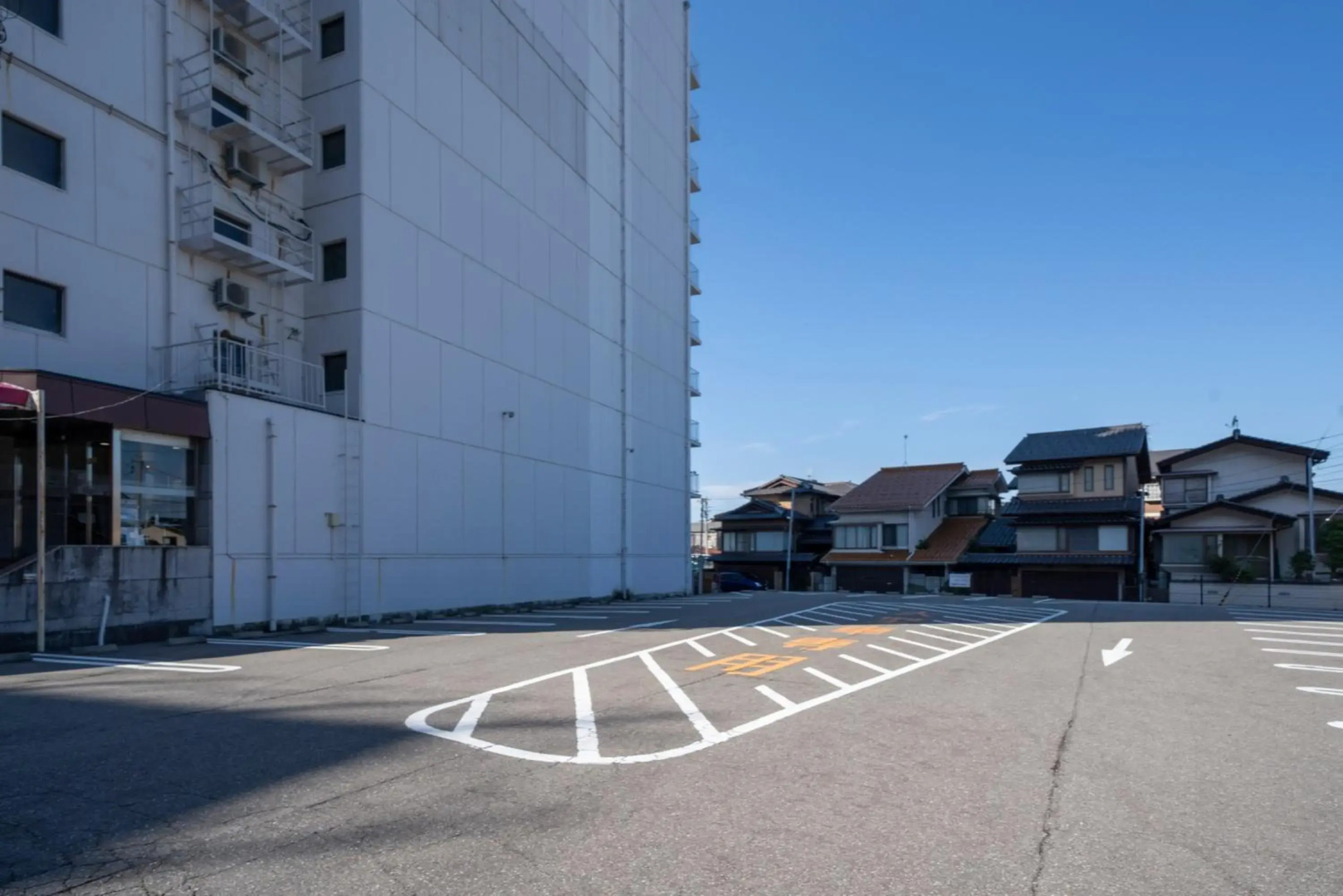 Econo Higashi Kanazawa