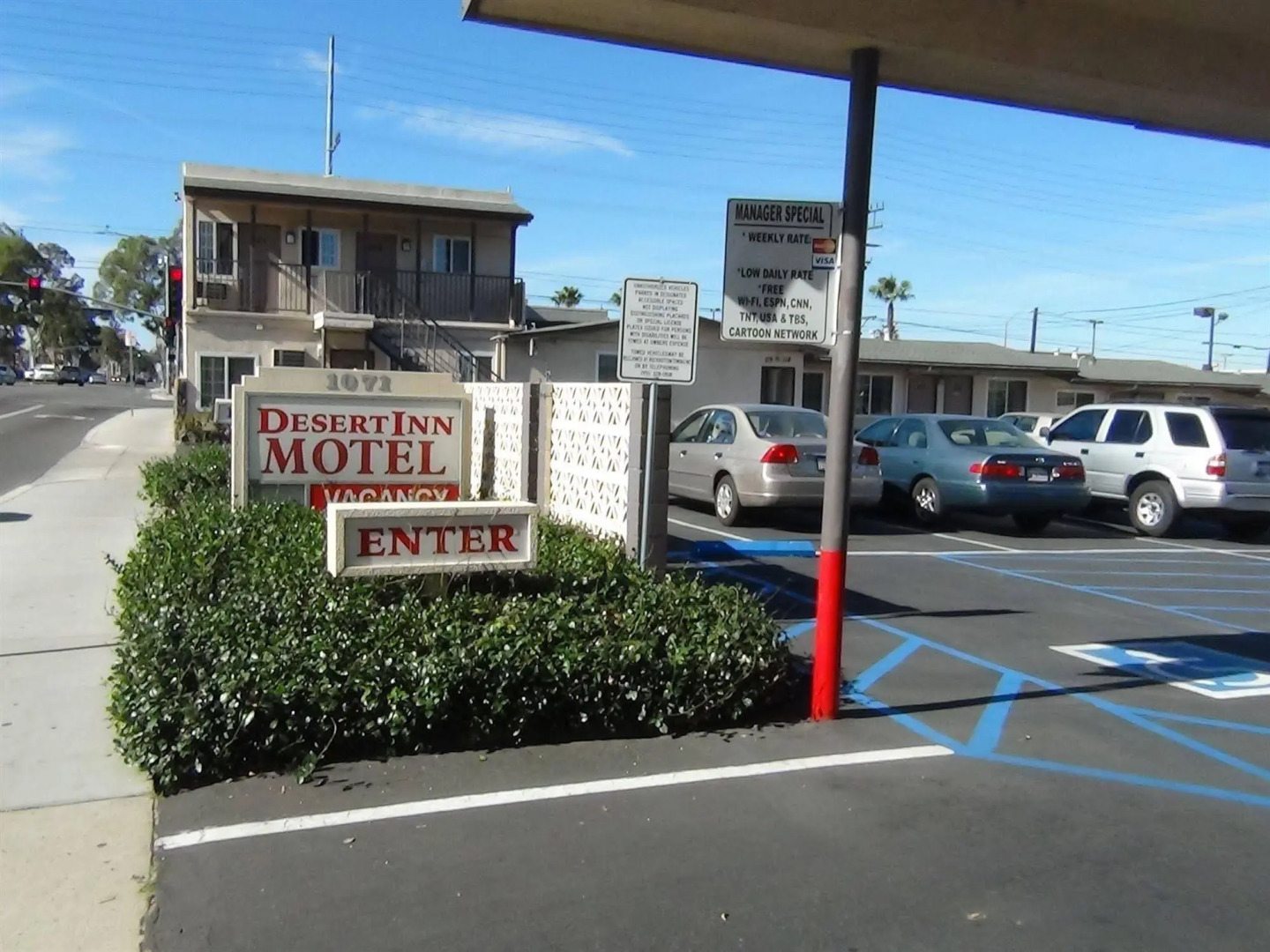 Desert Inn Motel