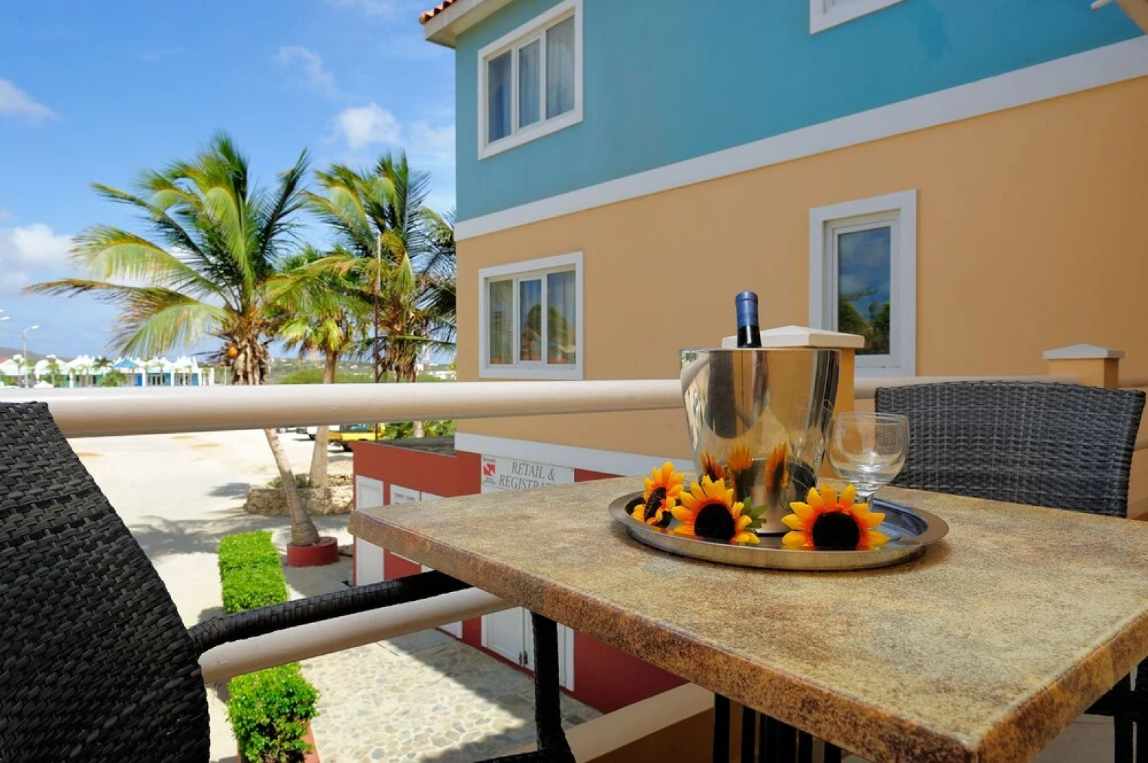 Den Laman Condominiums