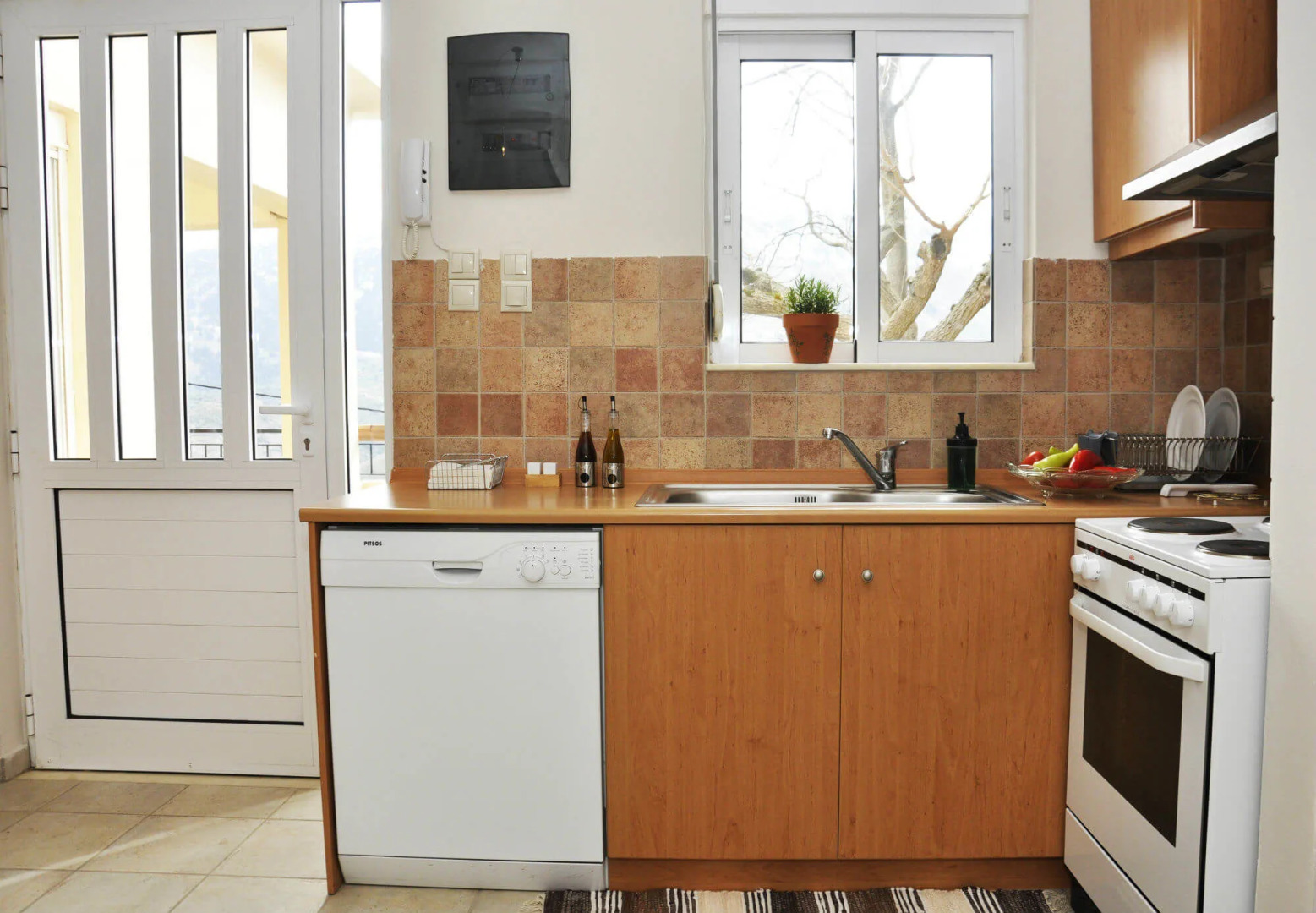 Villa Lakki The View