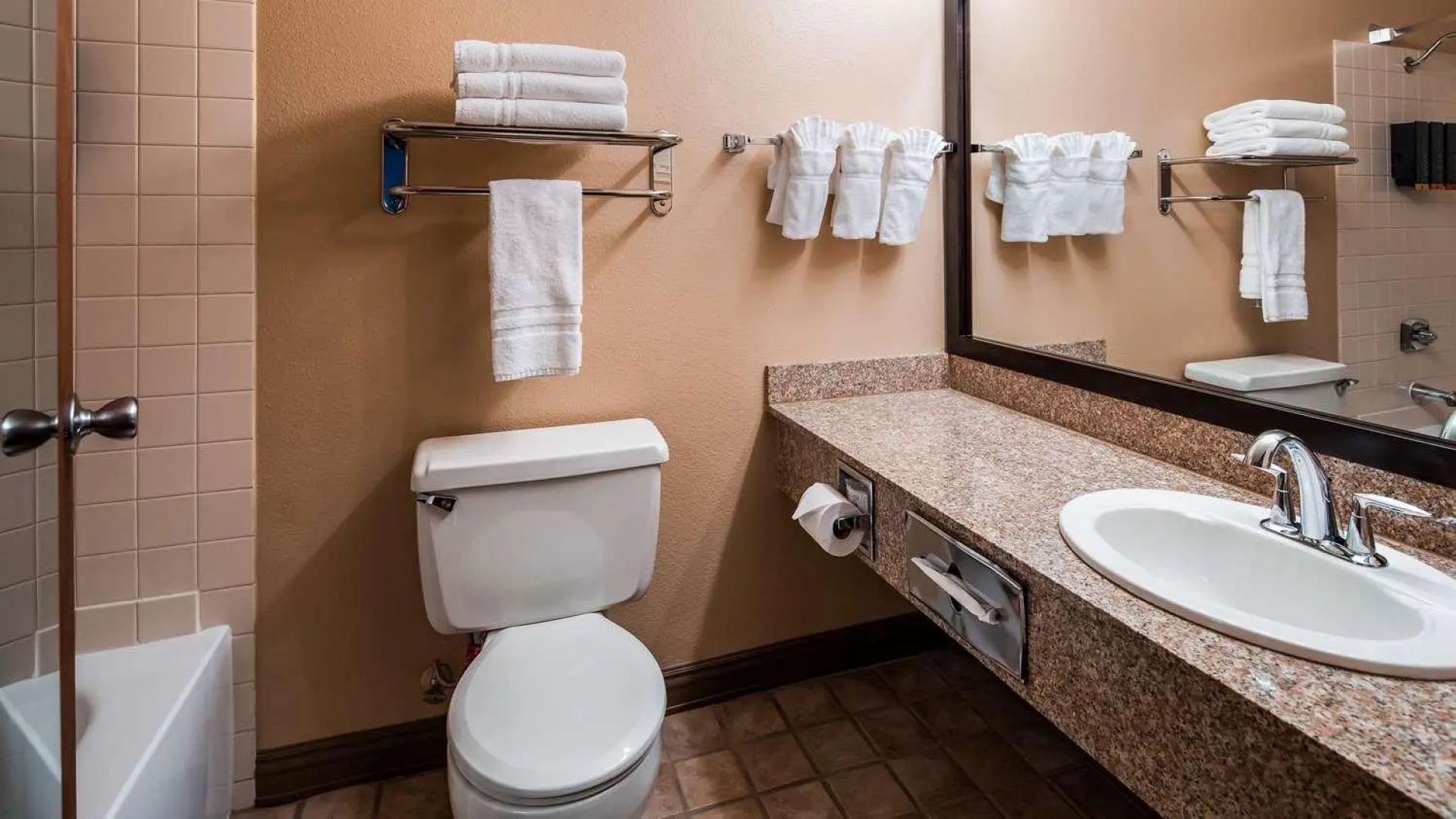 Best Western Golden Lion Hotel