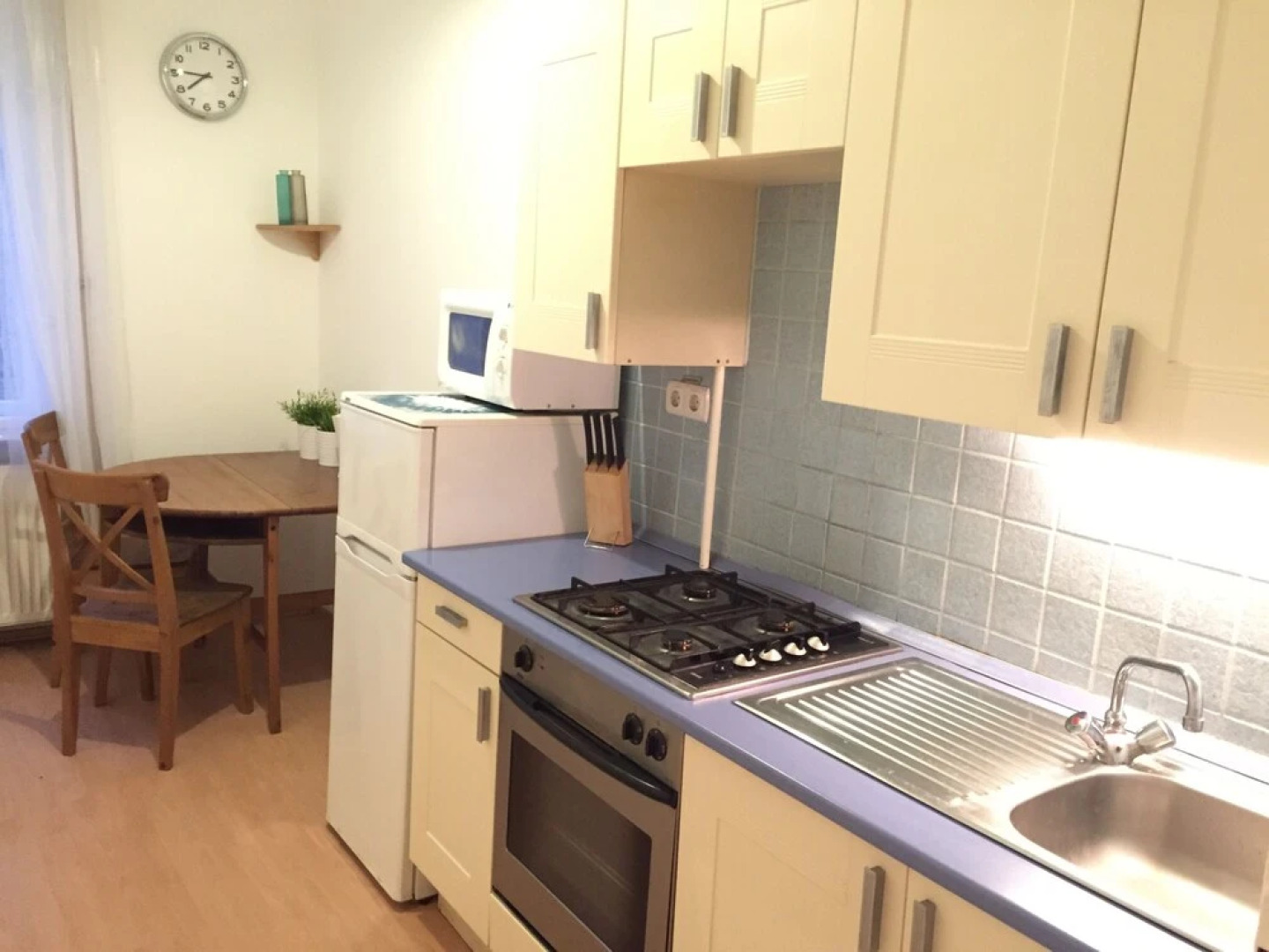 Hi5 Apartments - Parliament