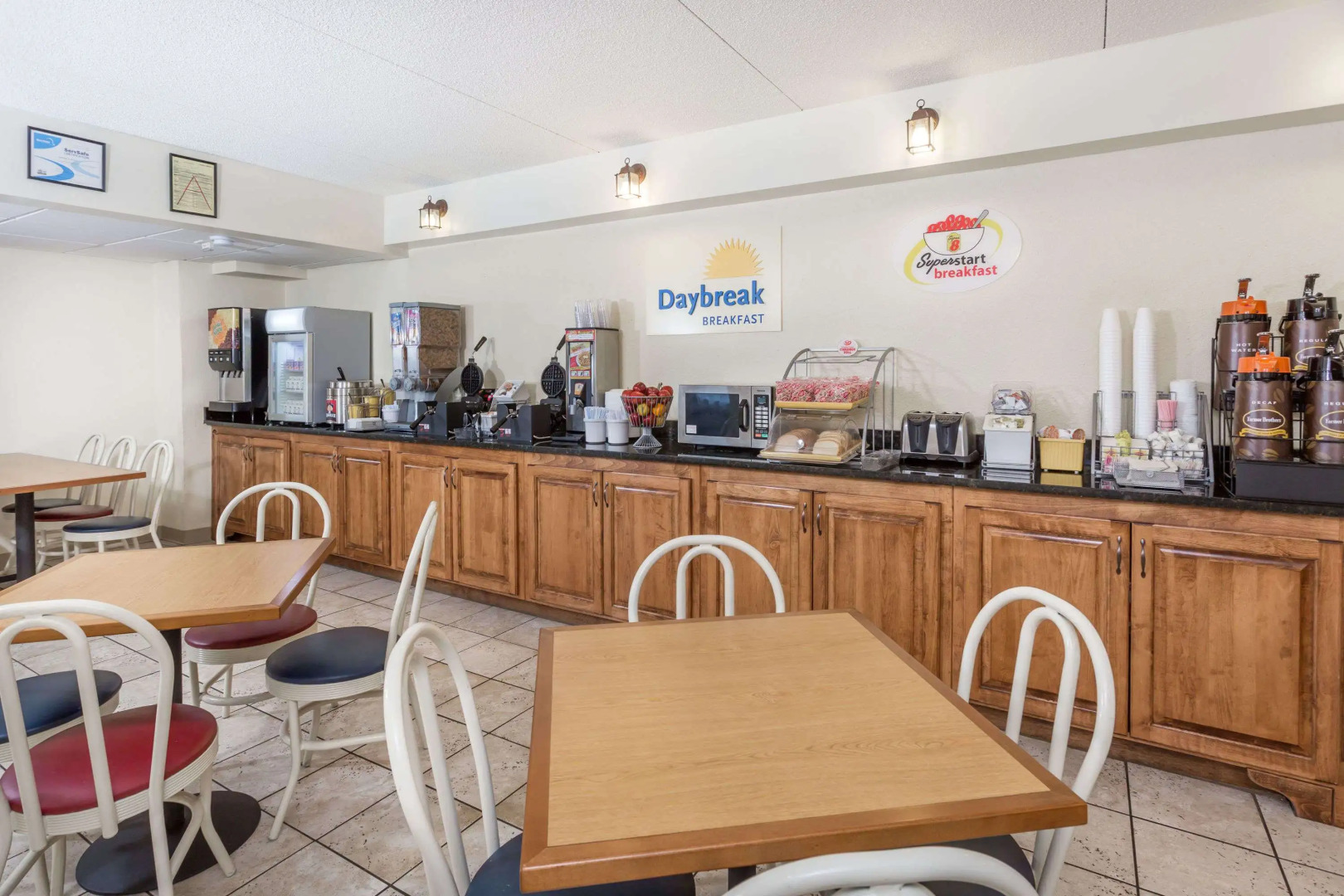 Super 8 by Wyndham Valdosta Mall