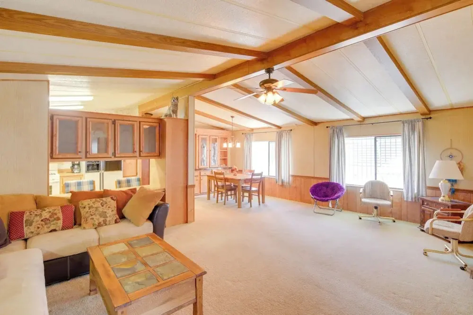 Bullhead City Home w/ Fire Pit - Walk to CO River!