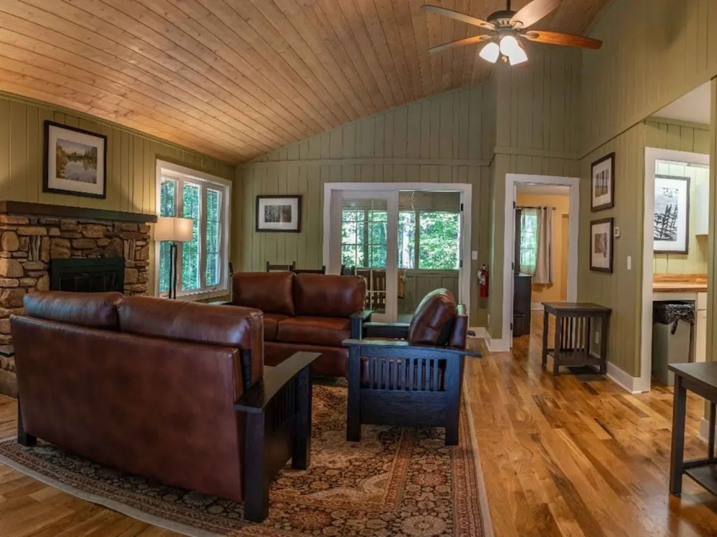 Kanuga Inn & Lodging