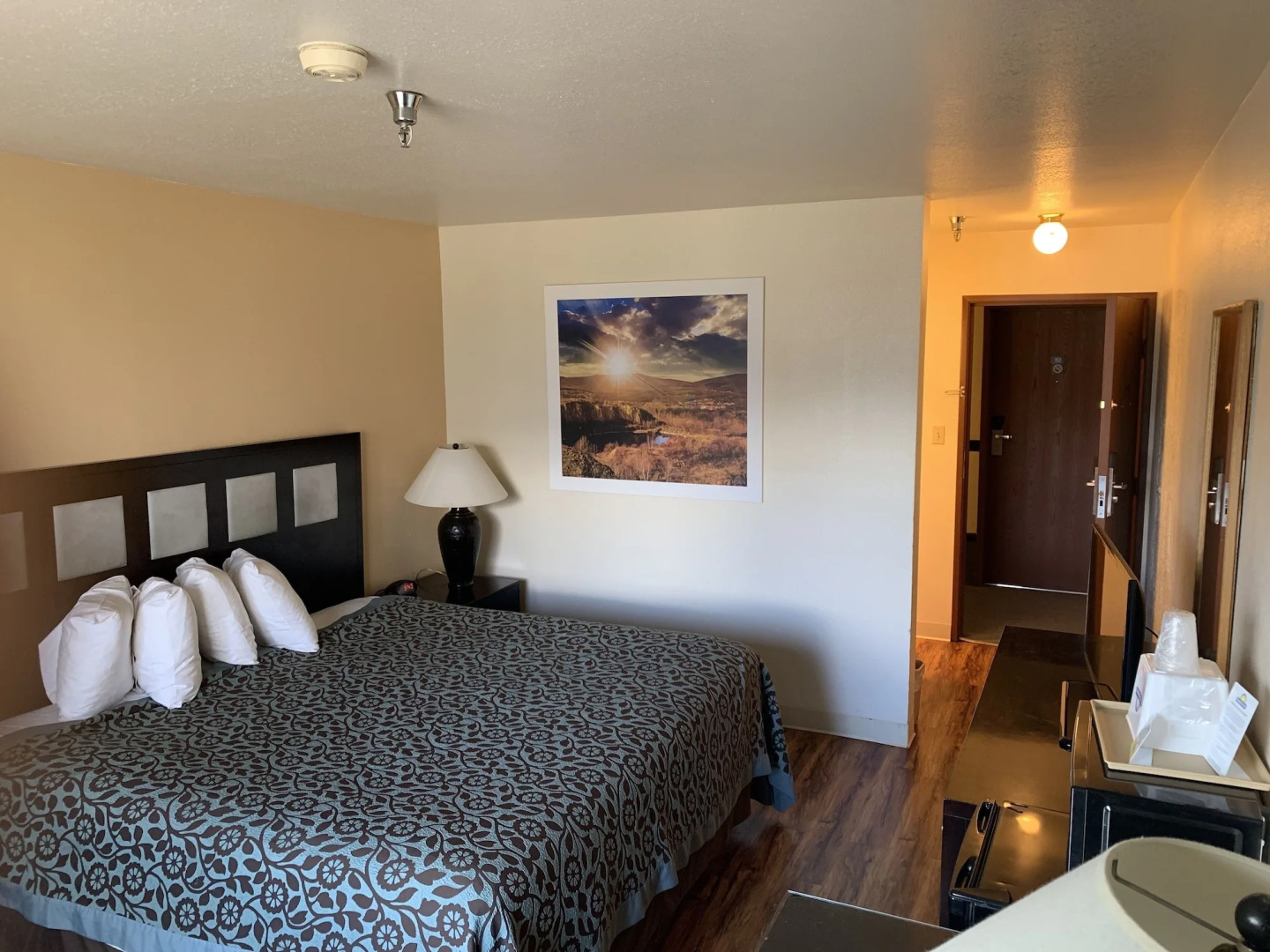 Days Inn by Wyndham Taos