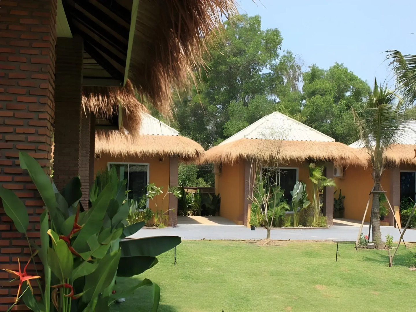 The Park Drive-Thru Check-In Resort