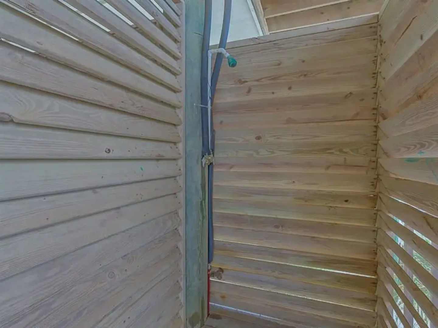 Leeward by Meyer Vacation Rentals