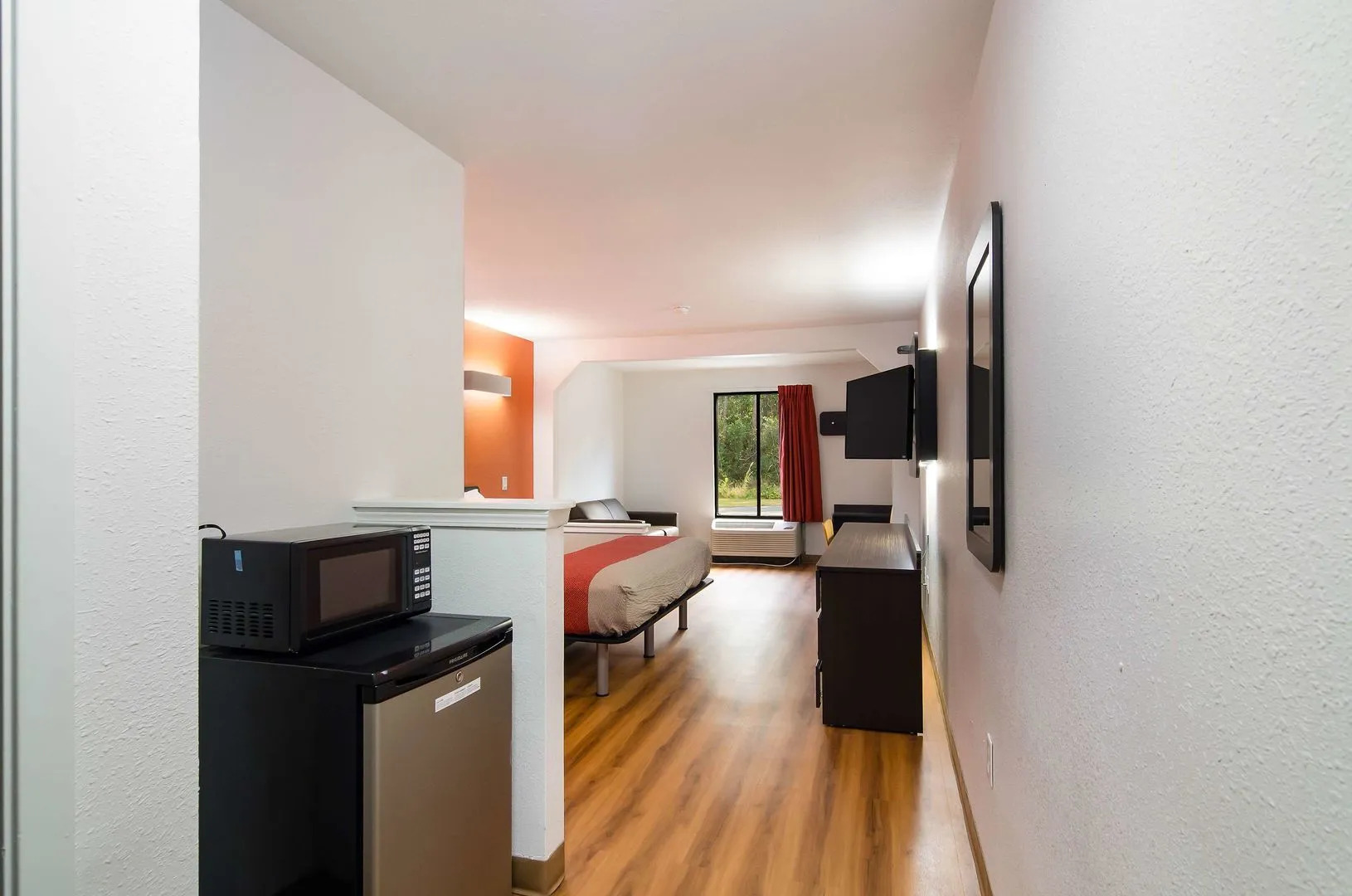 Motel 6 Moss Point, MS