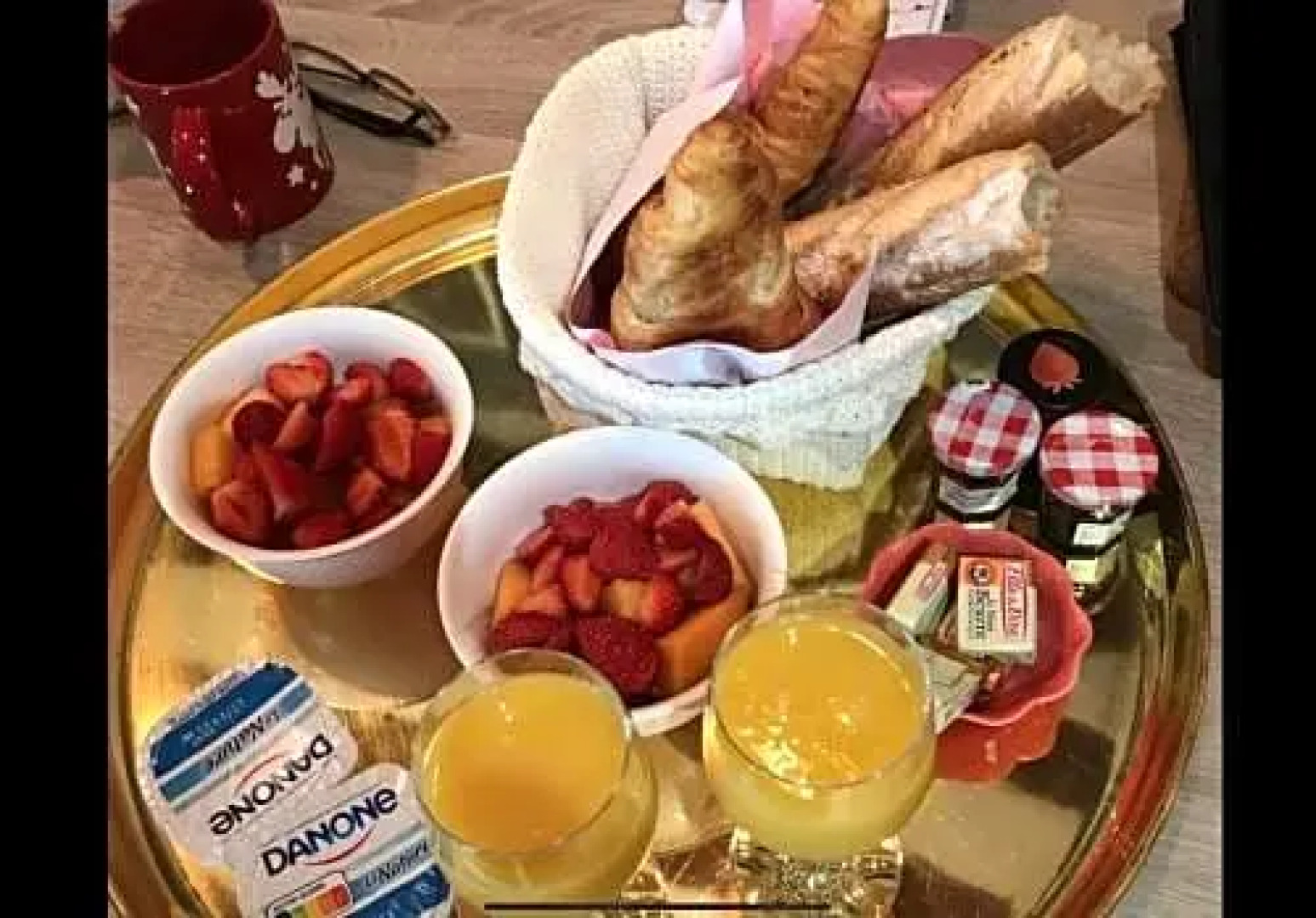 SUITE ROMANTIQUE et CHAMBRE BAROQUE à St Paul de Vence