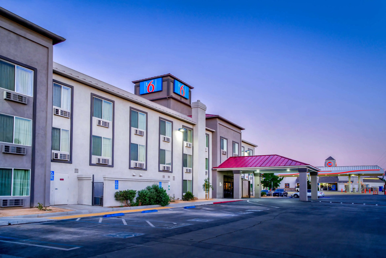 Motel 6 Hesperia, CA - West Main Street I-15