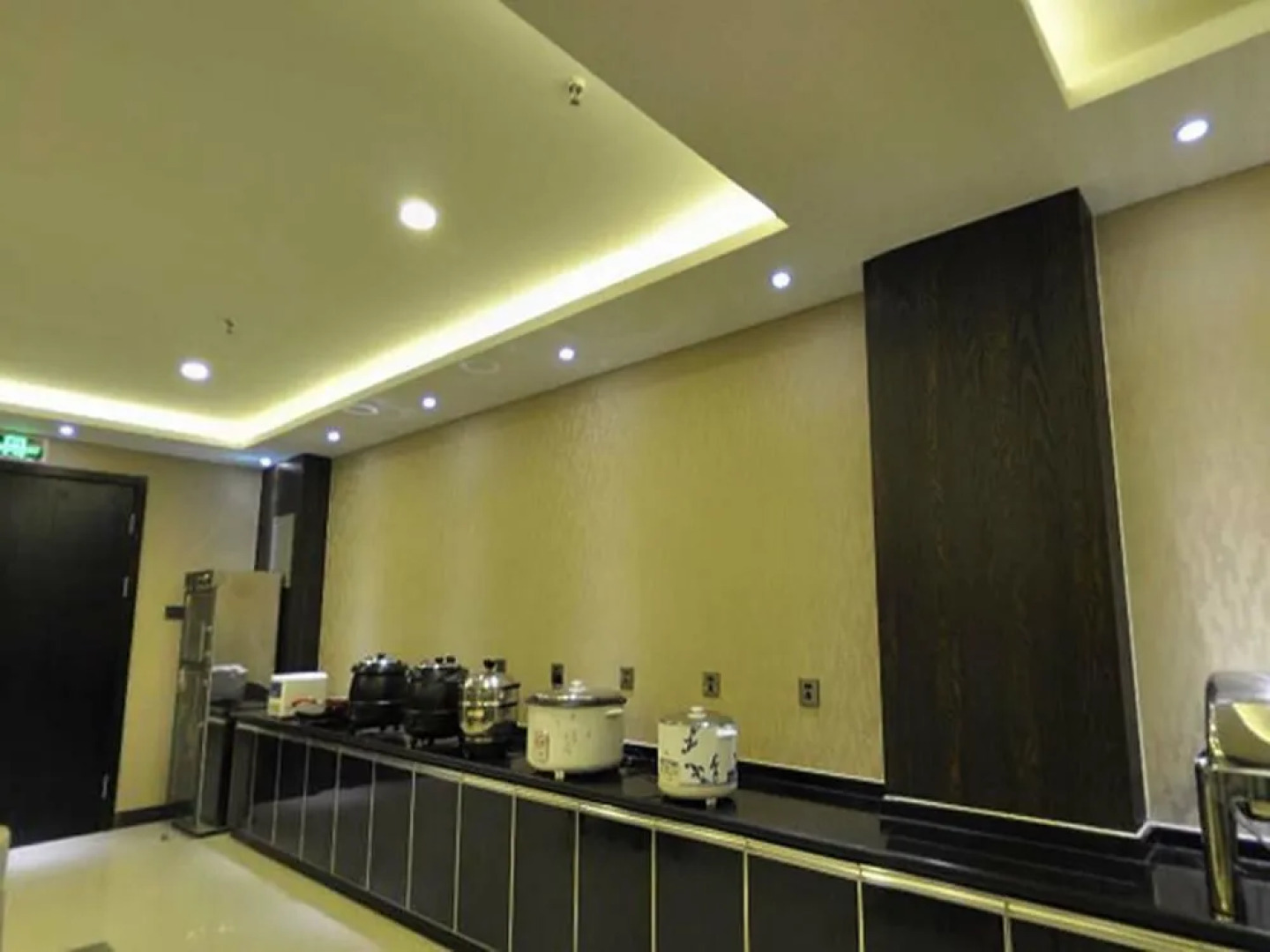 Jiuhou Boutique Hotel