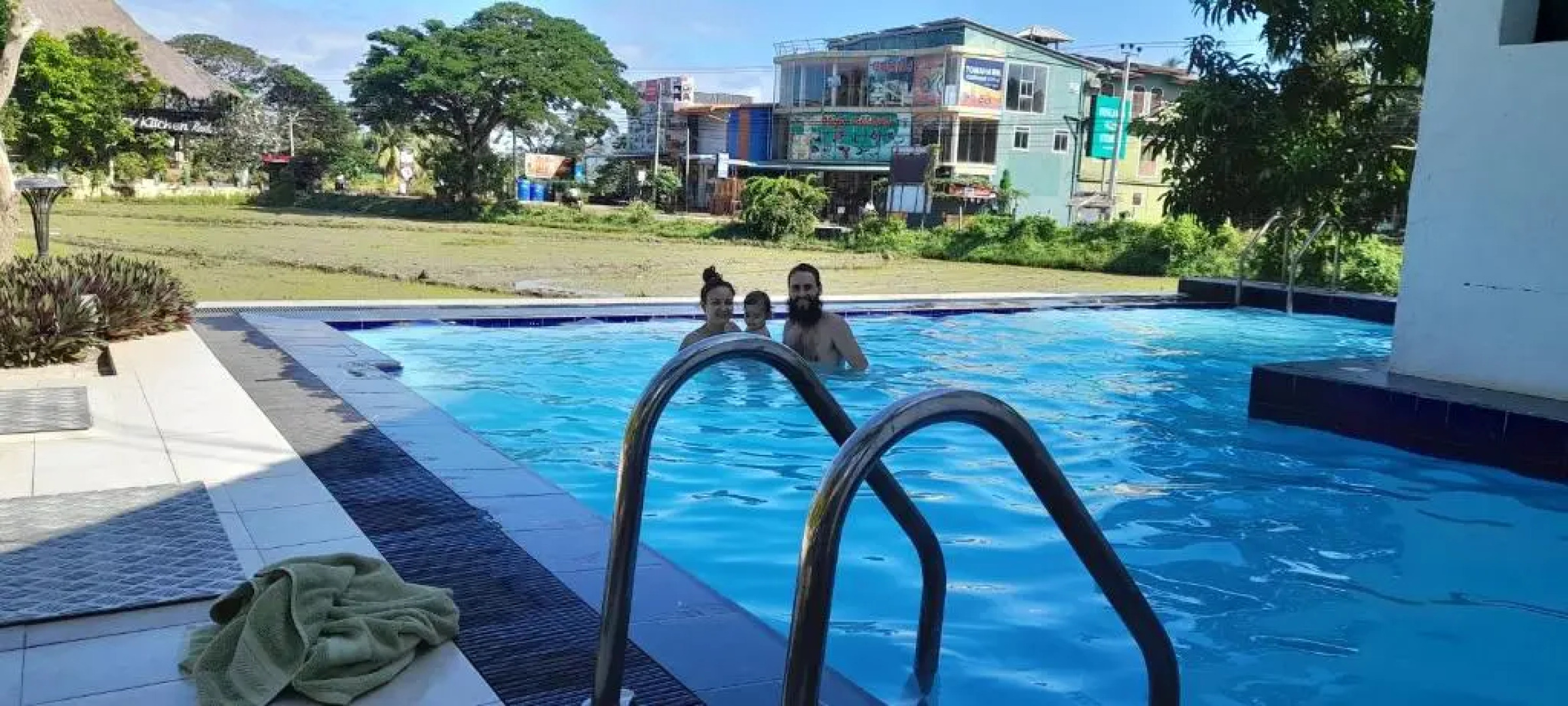 Traveller's Home Hotel